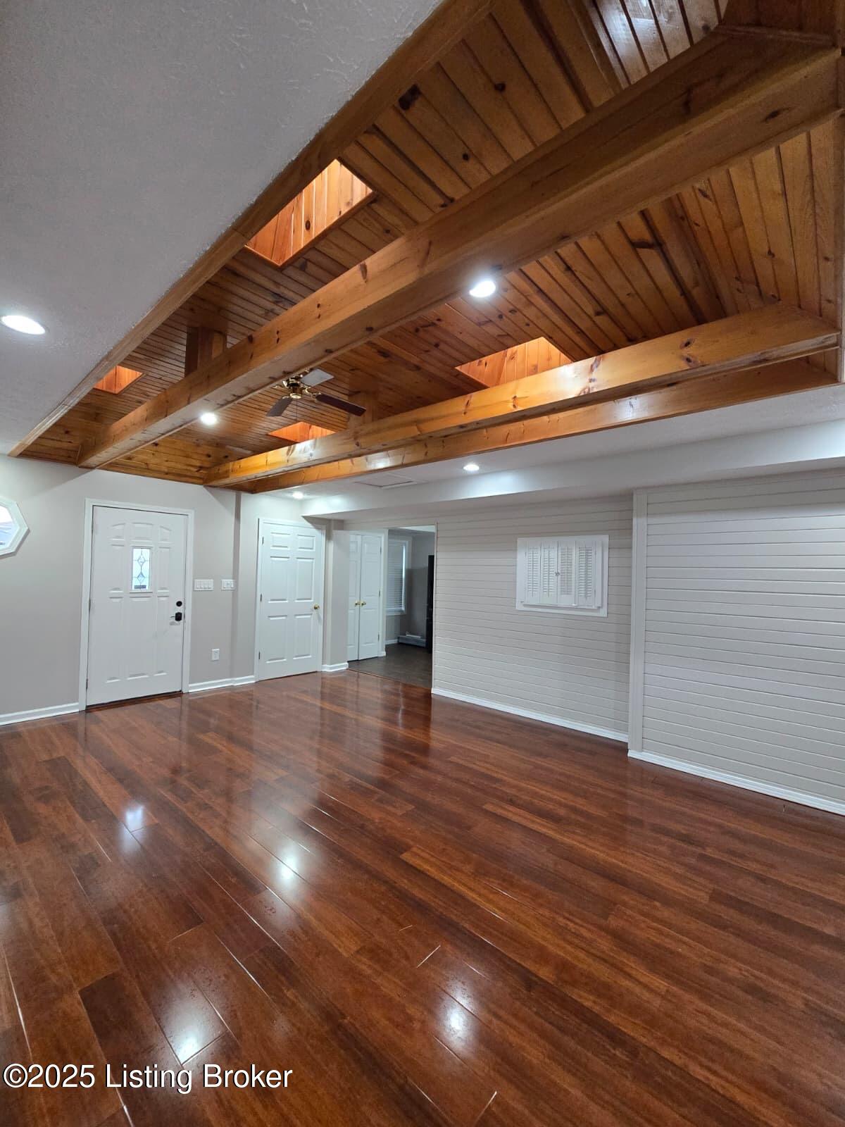 130 Starlite Dr