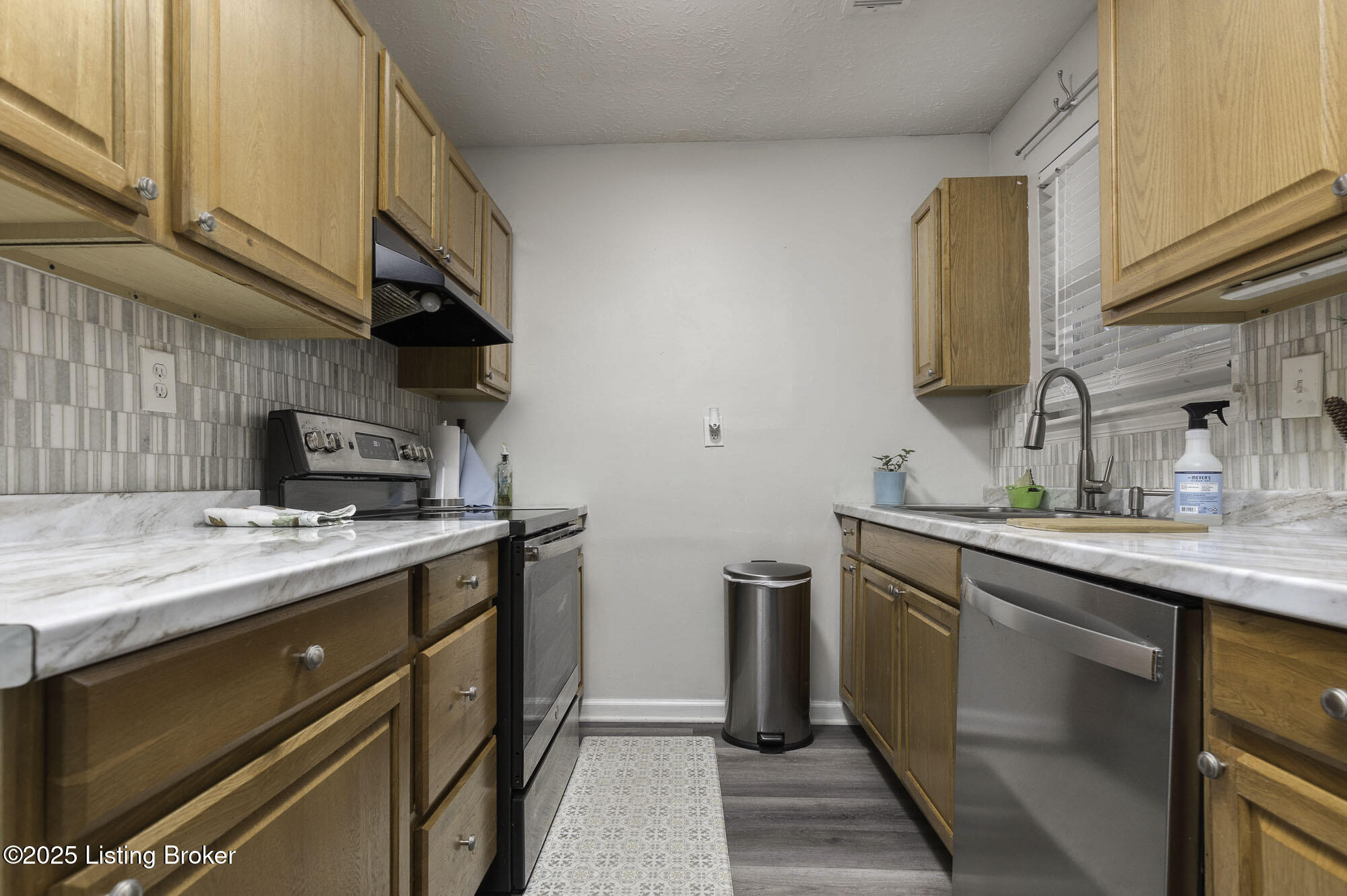 11502 Rock Bass Ct