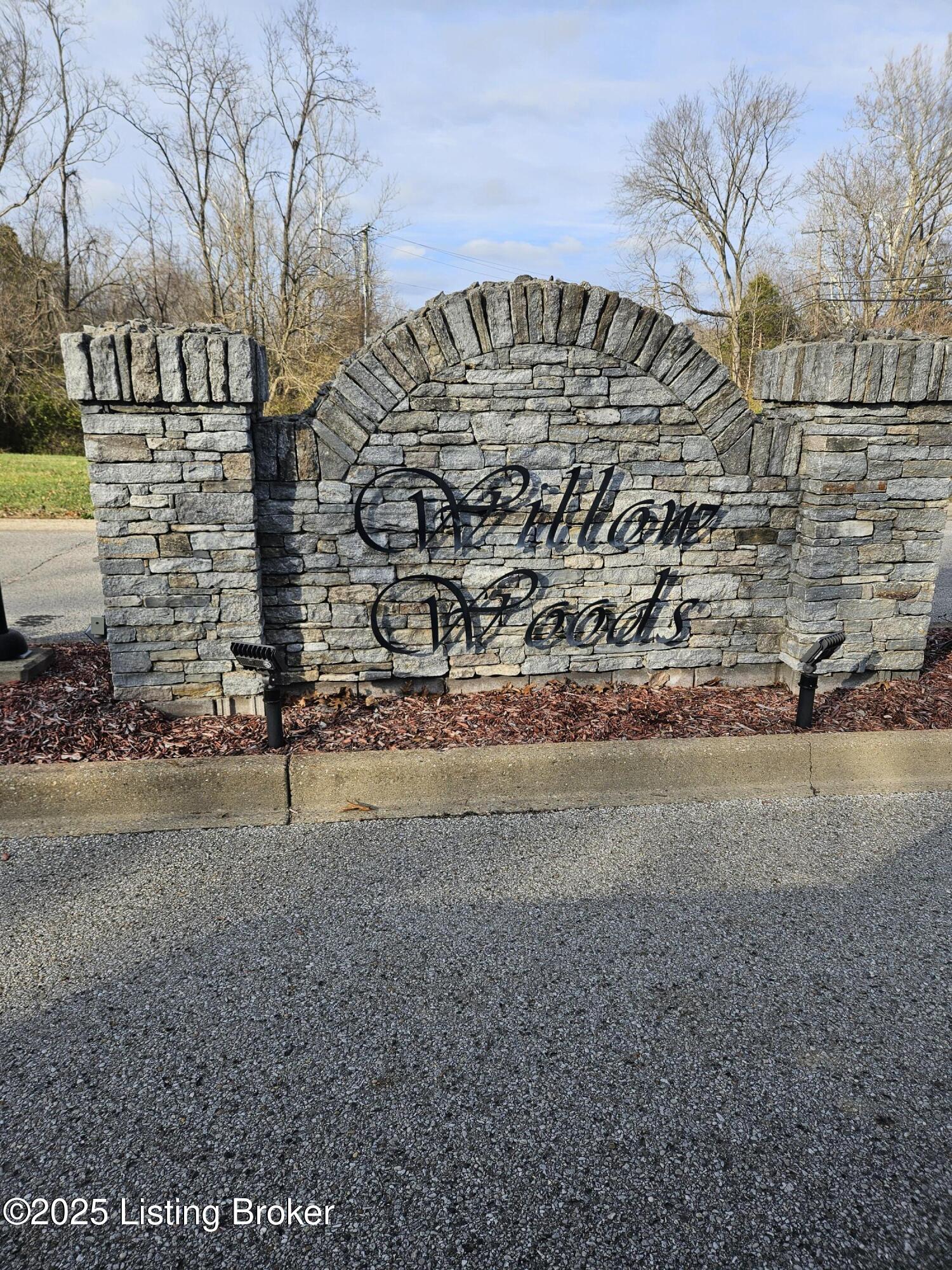1205 Cedar Springs Pkwy