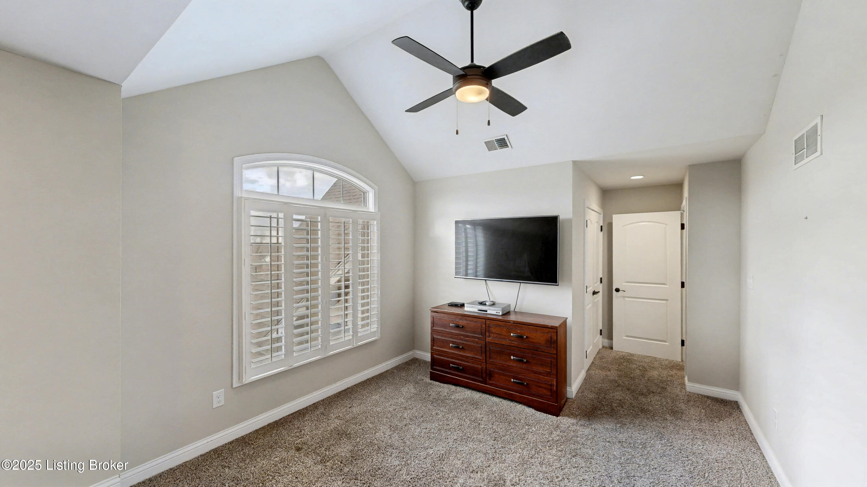 4918 Bridle Bend Way