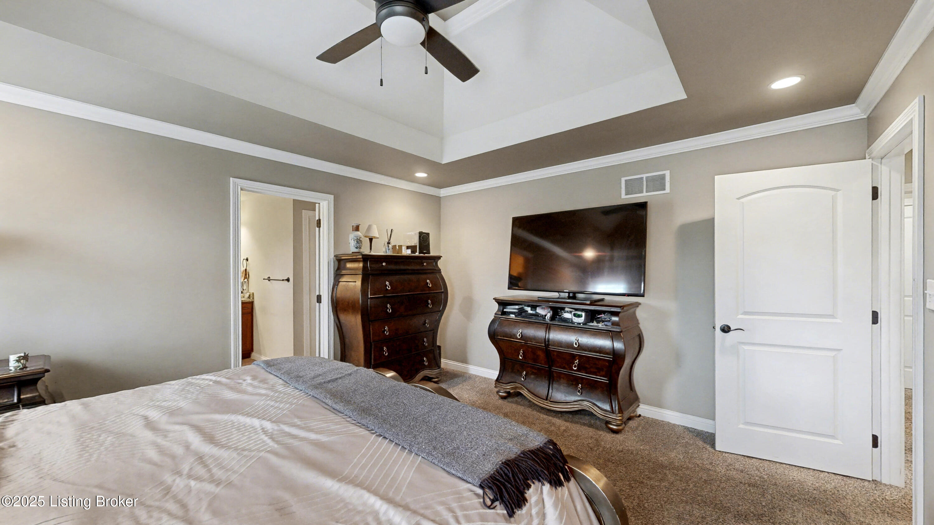 4918 Bridle Bend Way