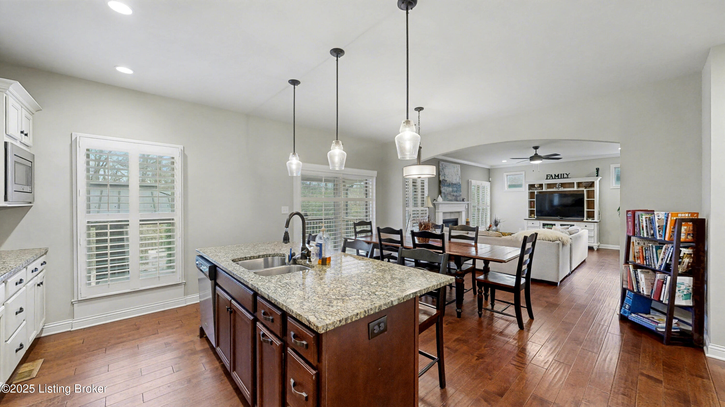 4918 Bridle Bend Way