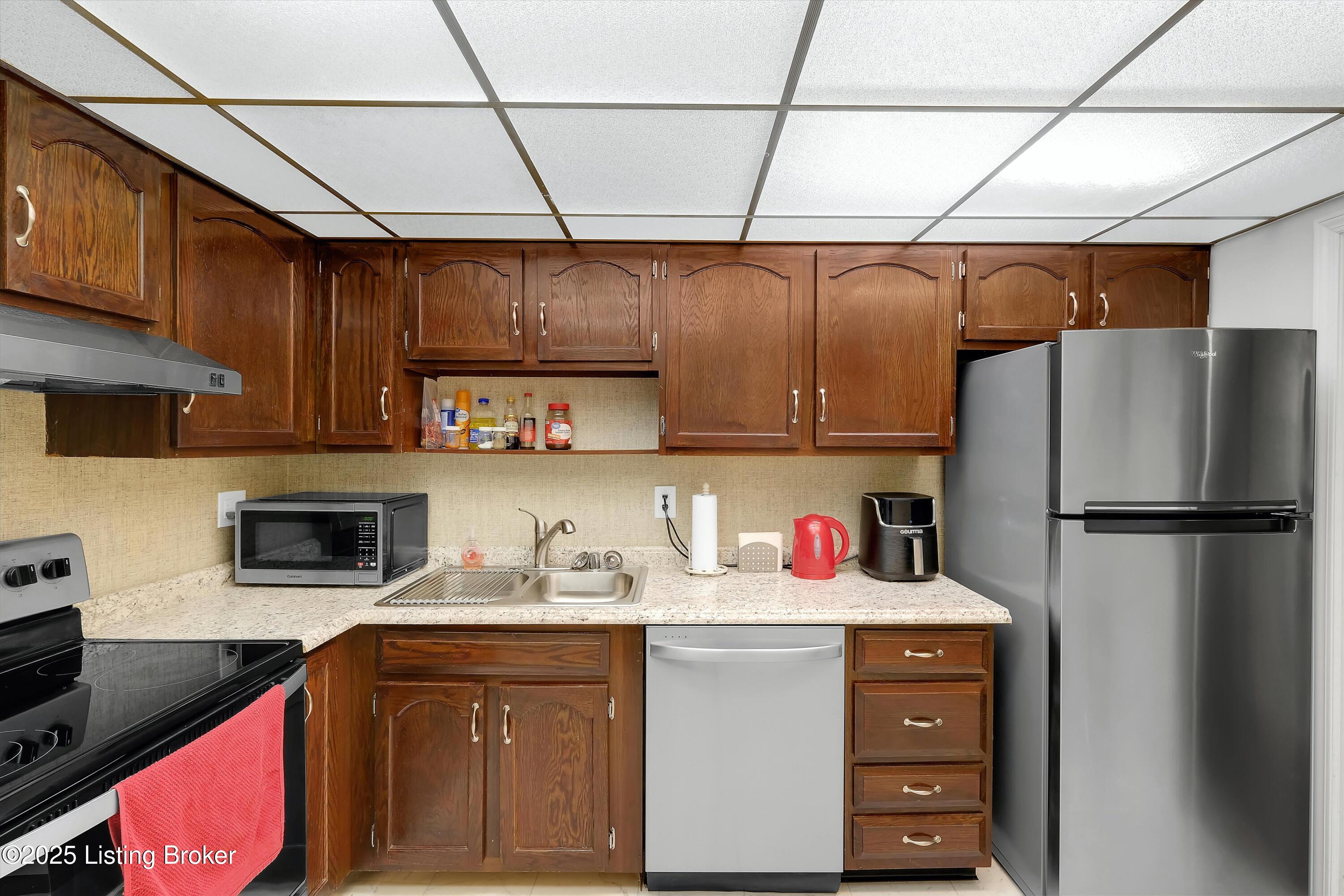 301 El Conquistador Pl
