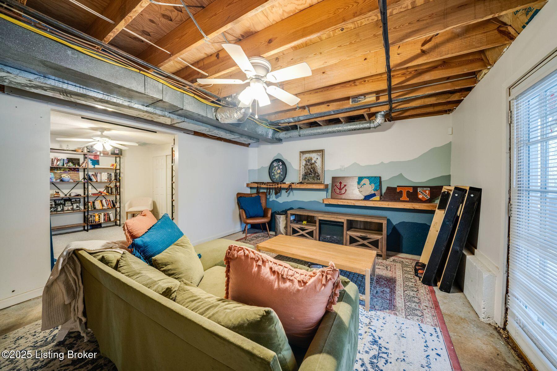 2801 Antone Pkwy