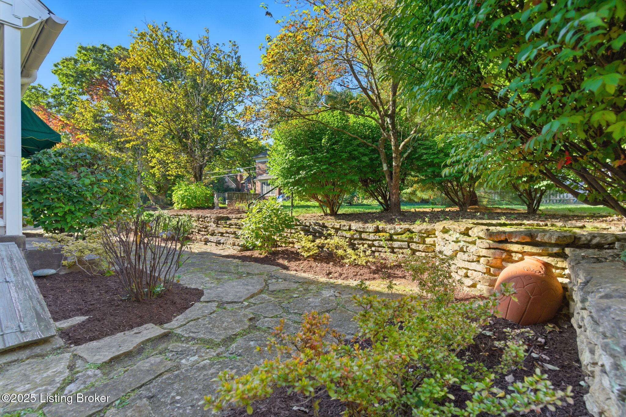 520 Garden Dr