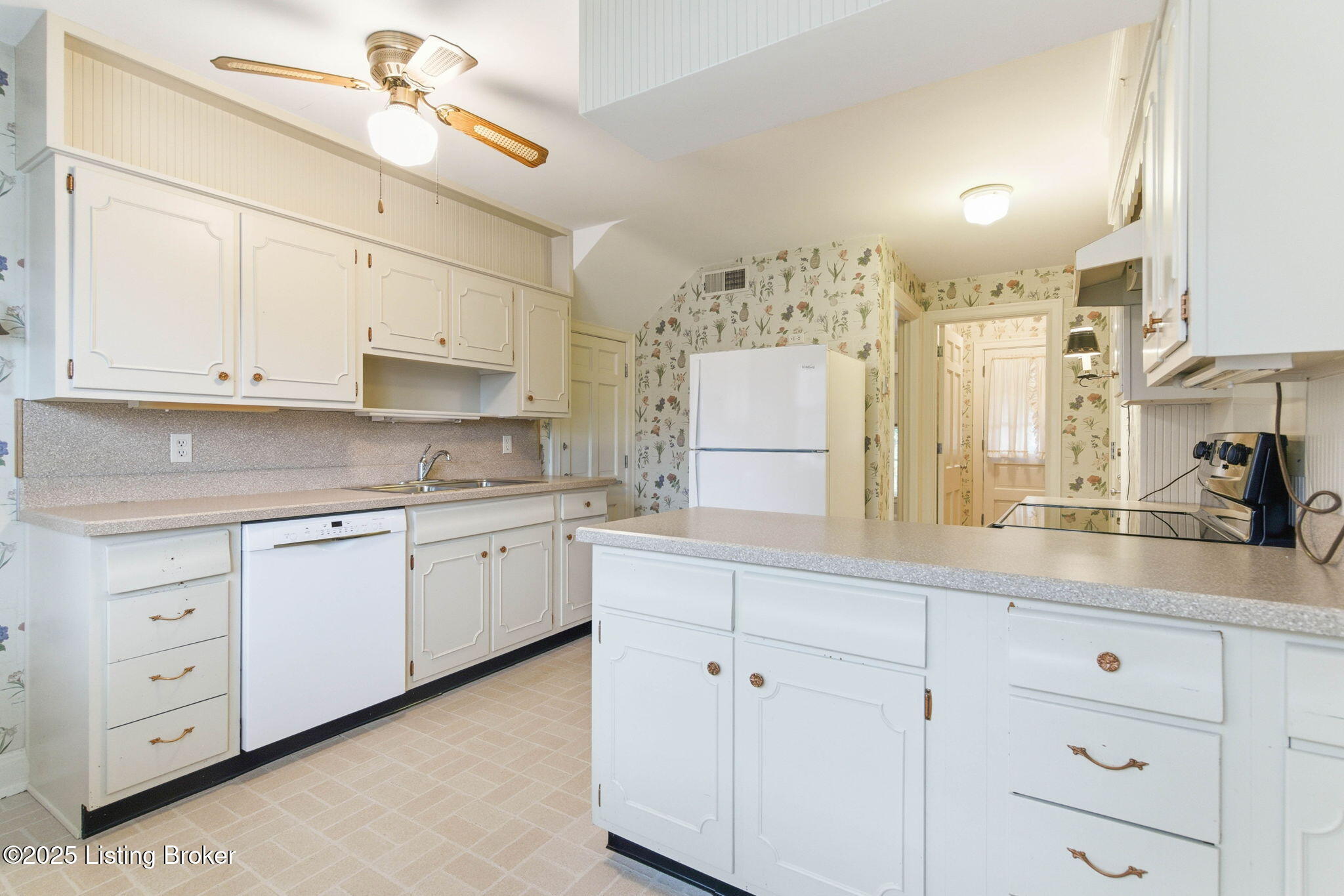 520 Garden Dr