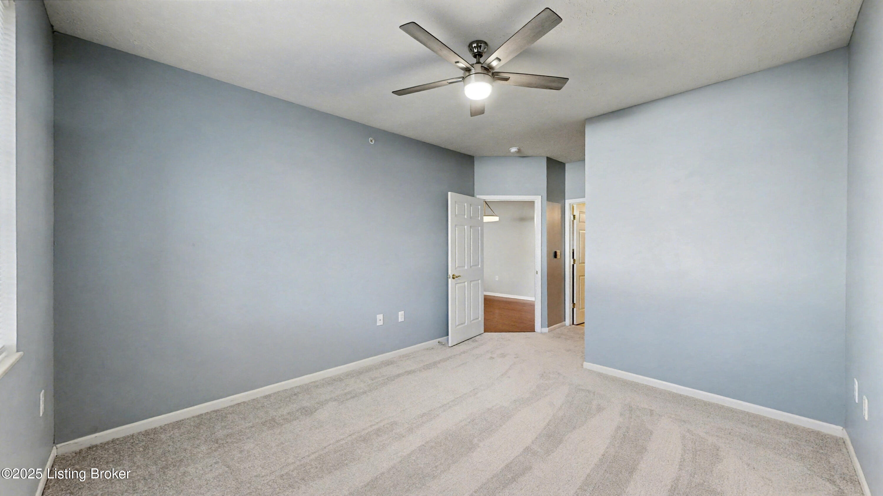 2602 Aristocrat Pl 101