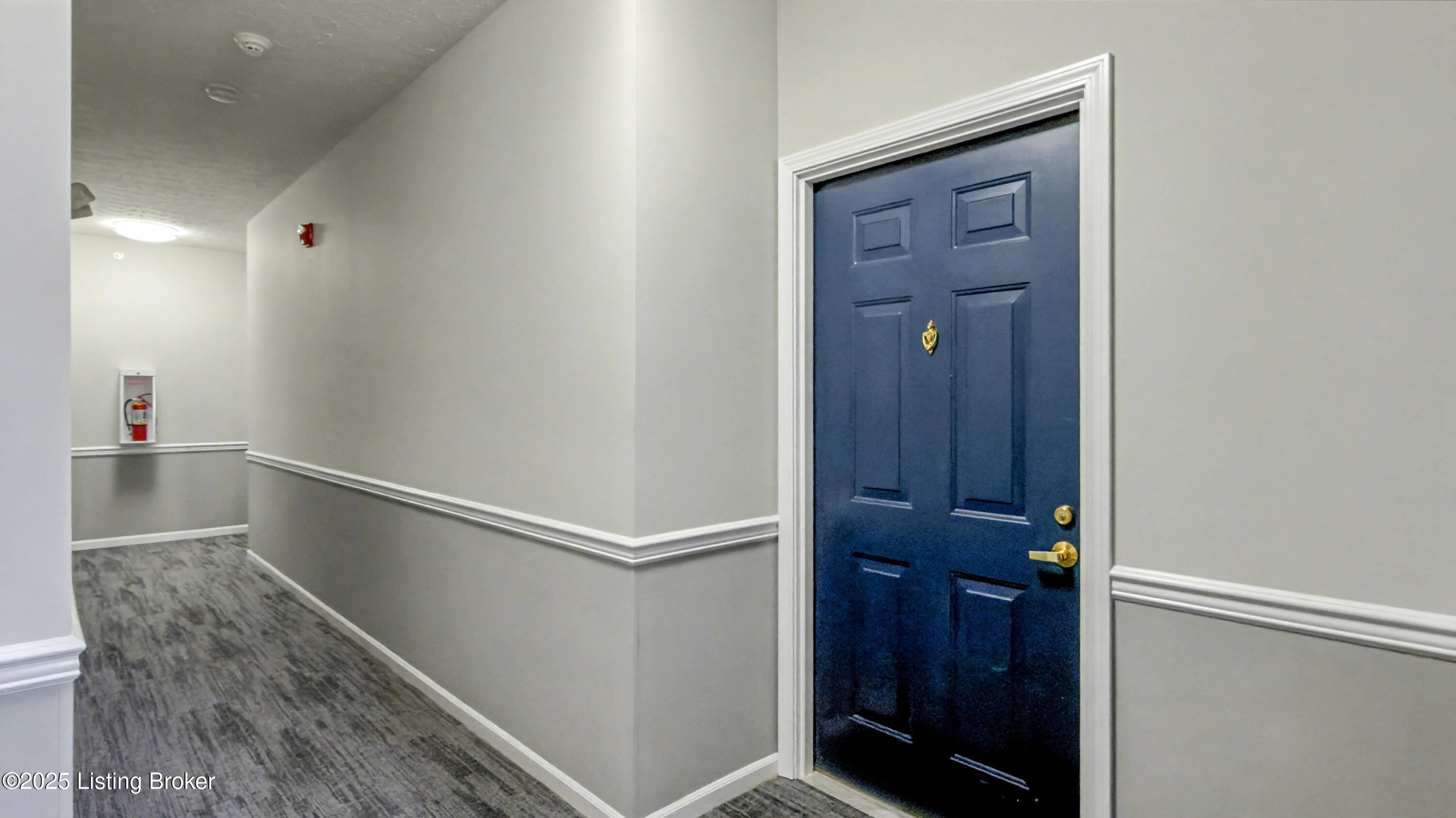 2602 Aristocrat Pl 101