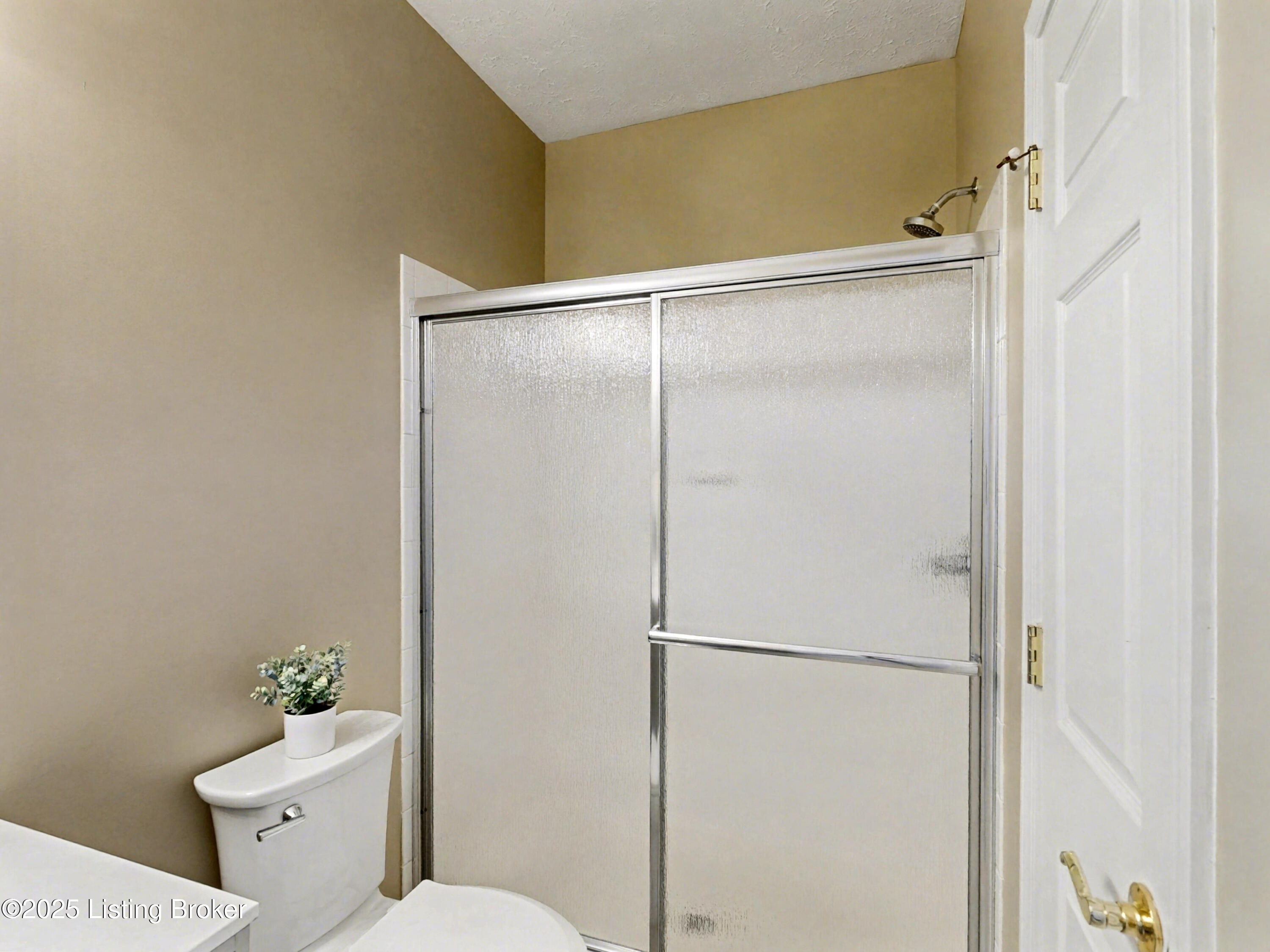2602 Aristocrat Pl 101