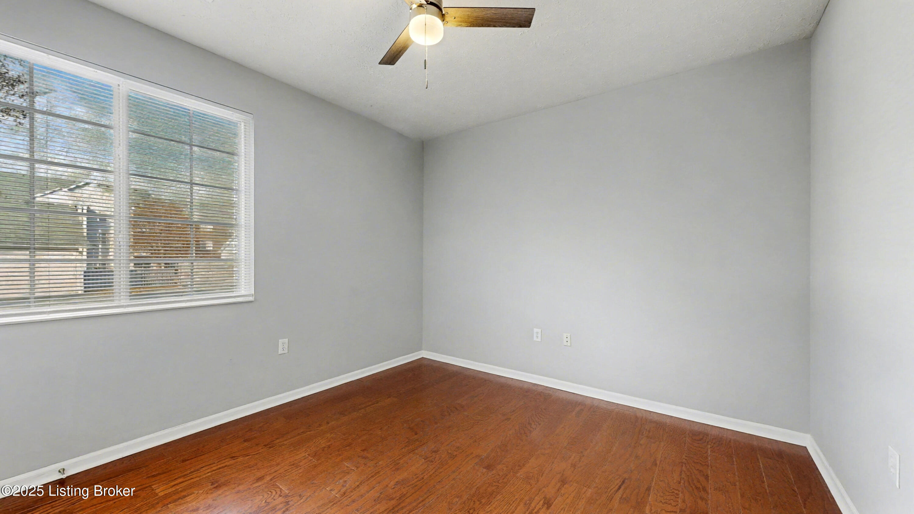 2602 Aristocrat Pl 101