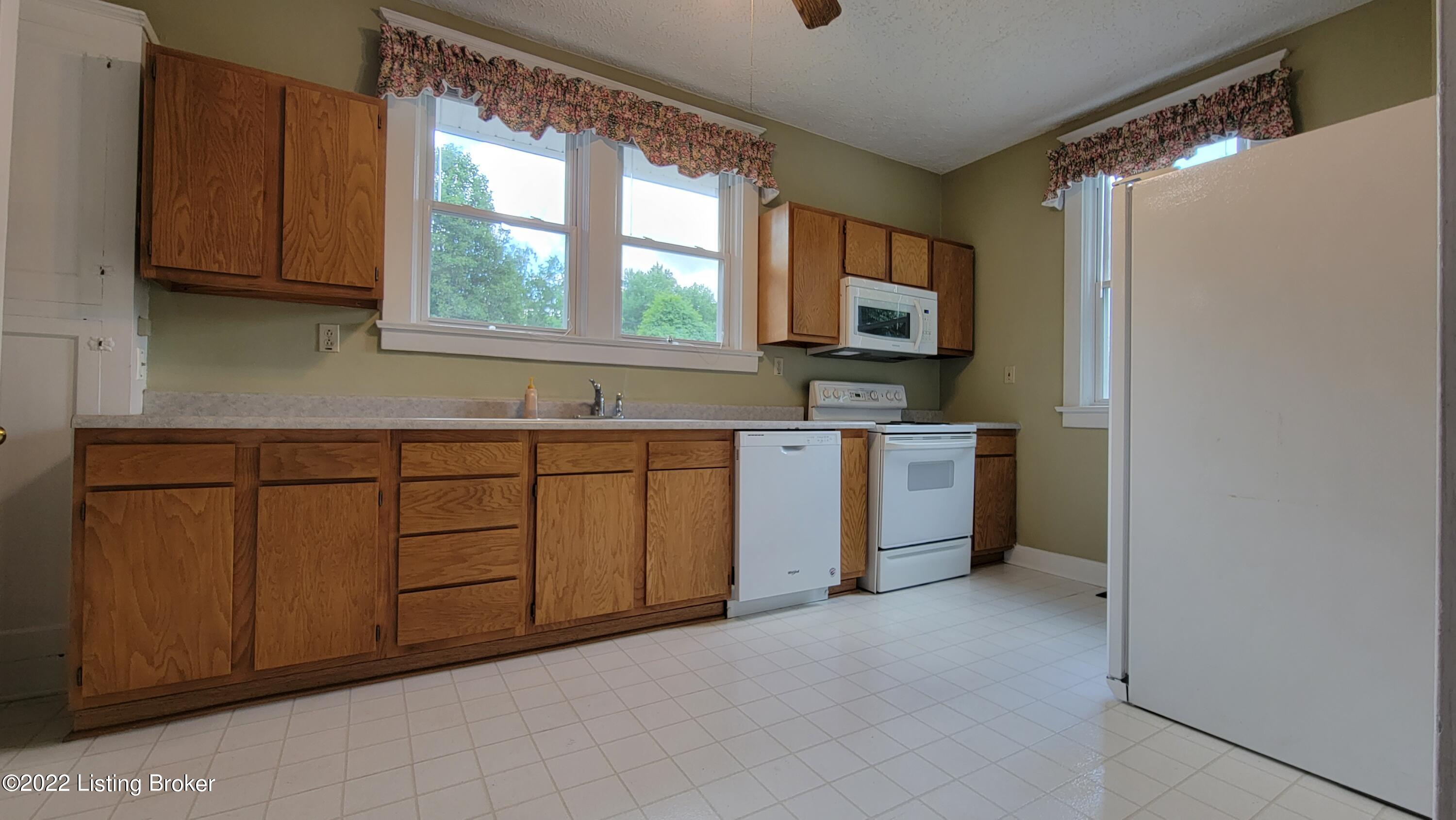3812 Taylorsville Rd