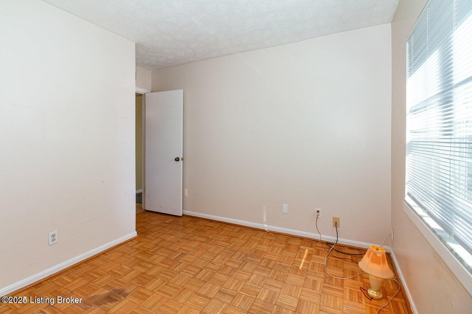 312 EL CONQUISTADOR Pl