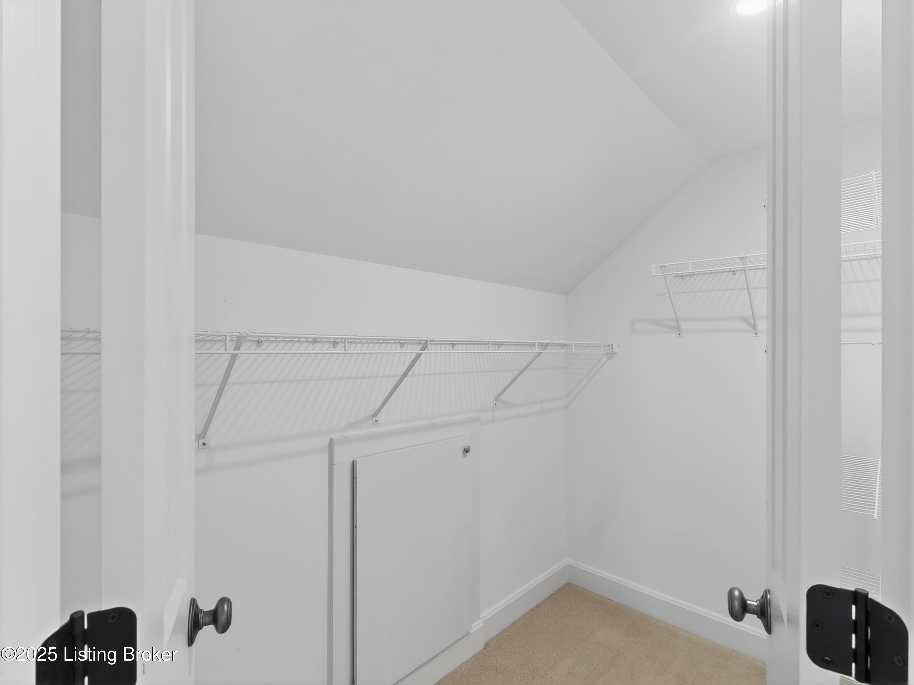 2109 Starmont Rd