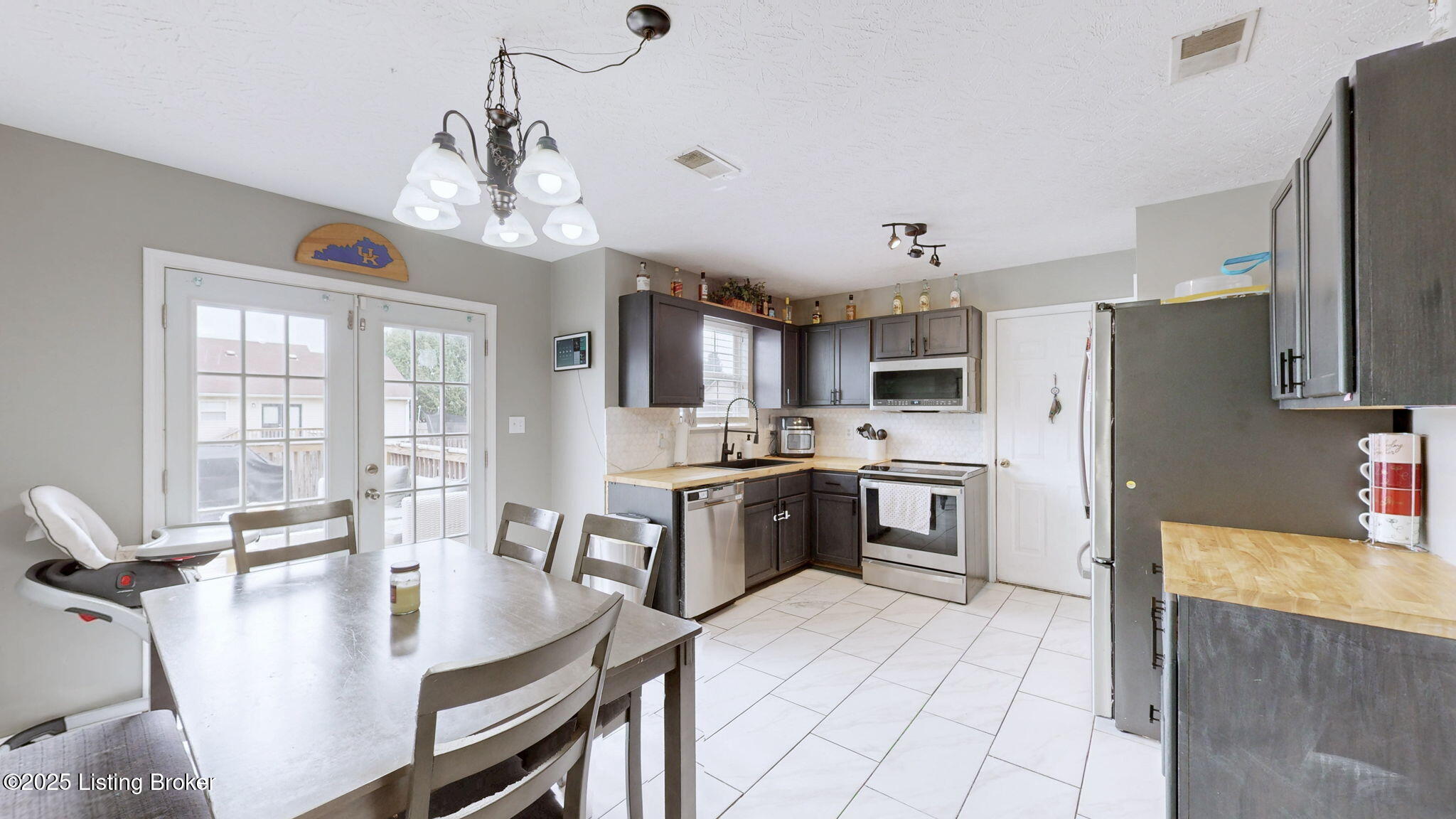 202 White Blossom Dr