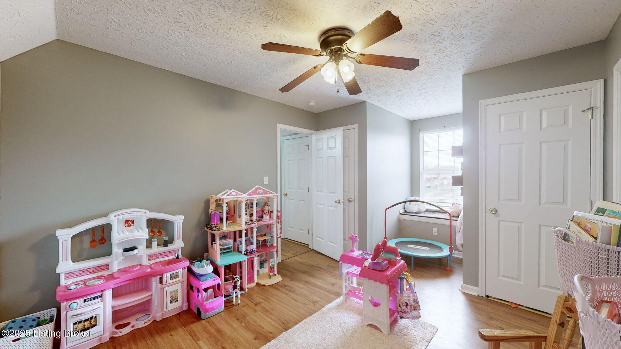 202 White Blossom Dr
