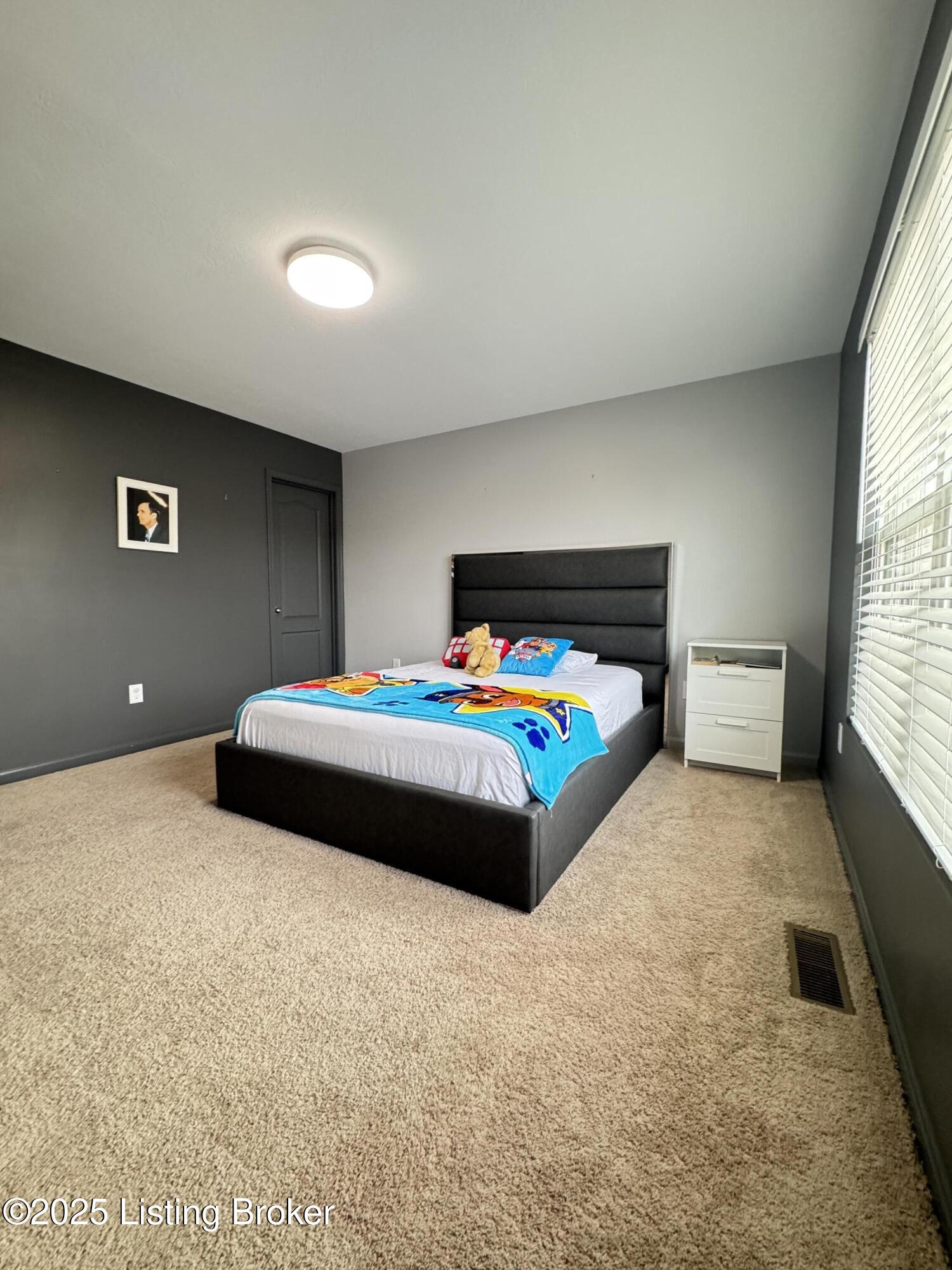3202 Cotton Ln