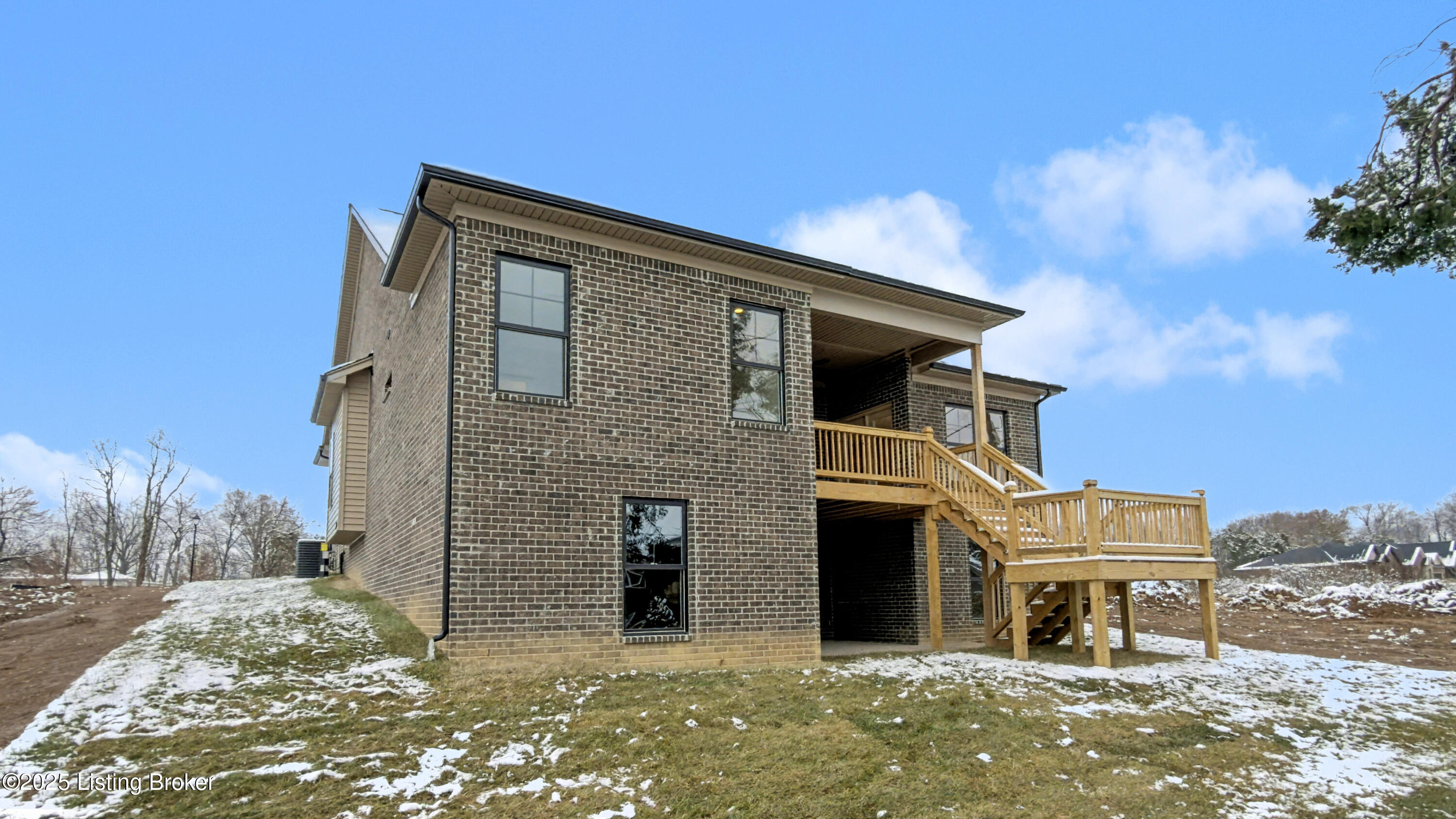 6737 Sycamore Bend Trace