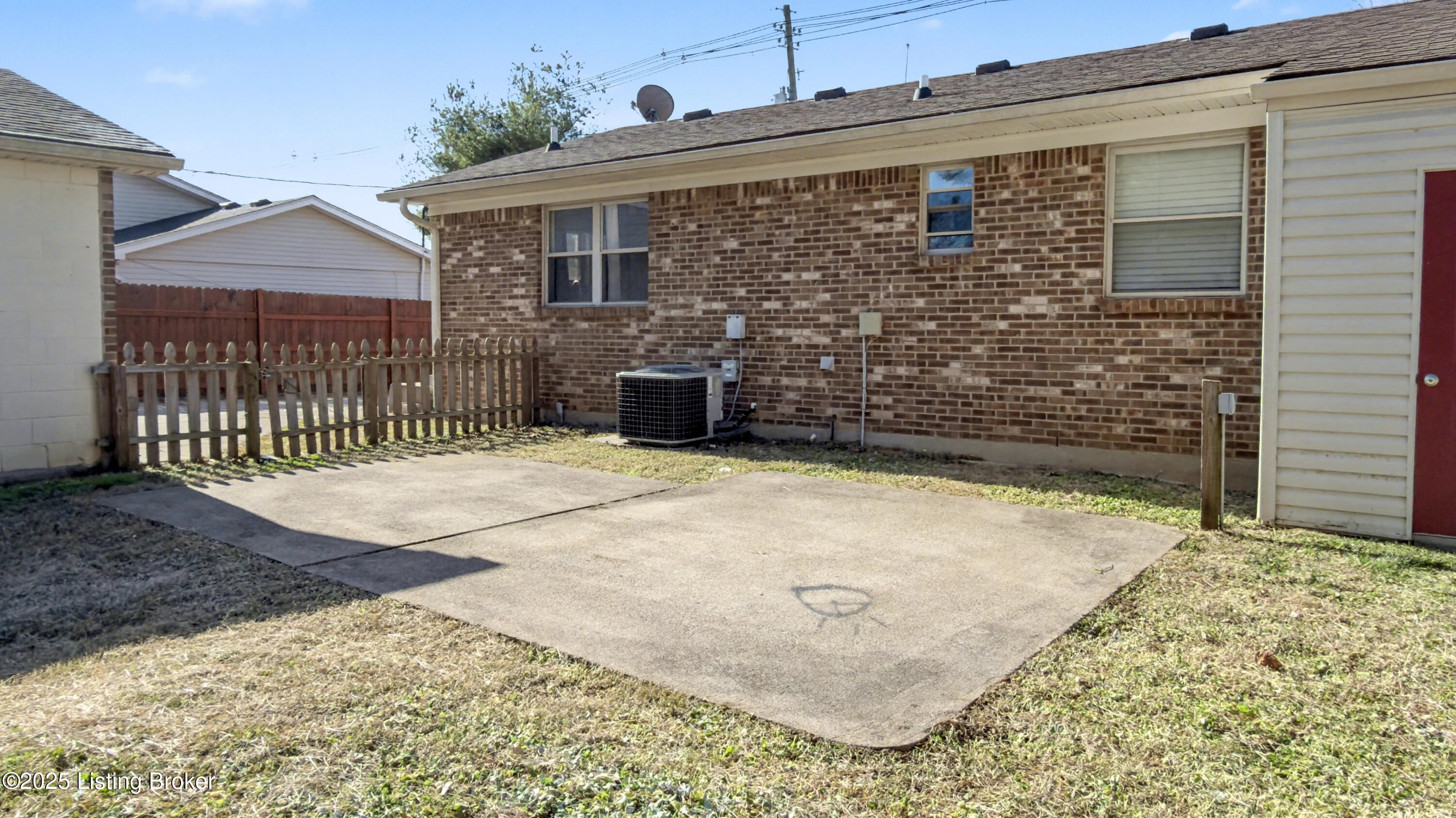 8209 Vaughn Mill Rd