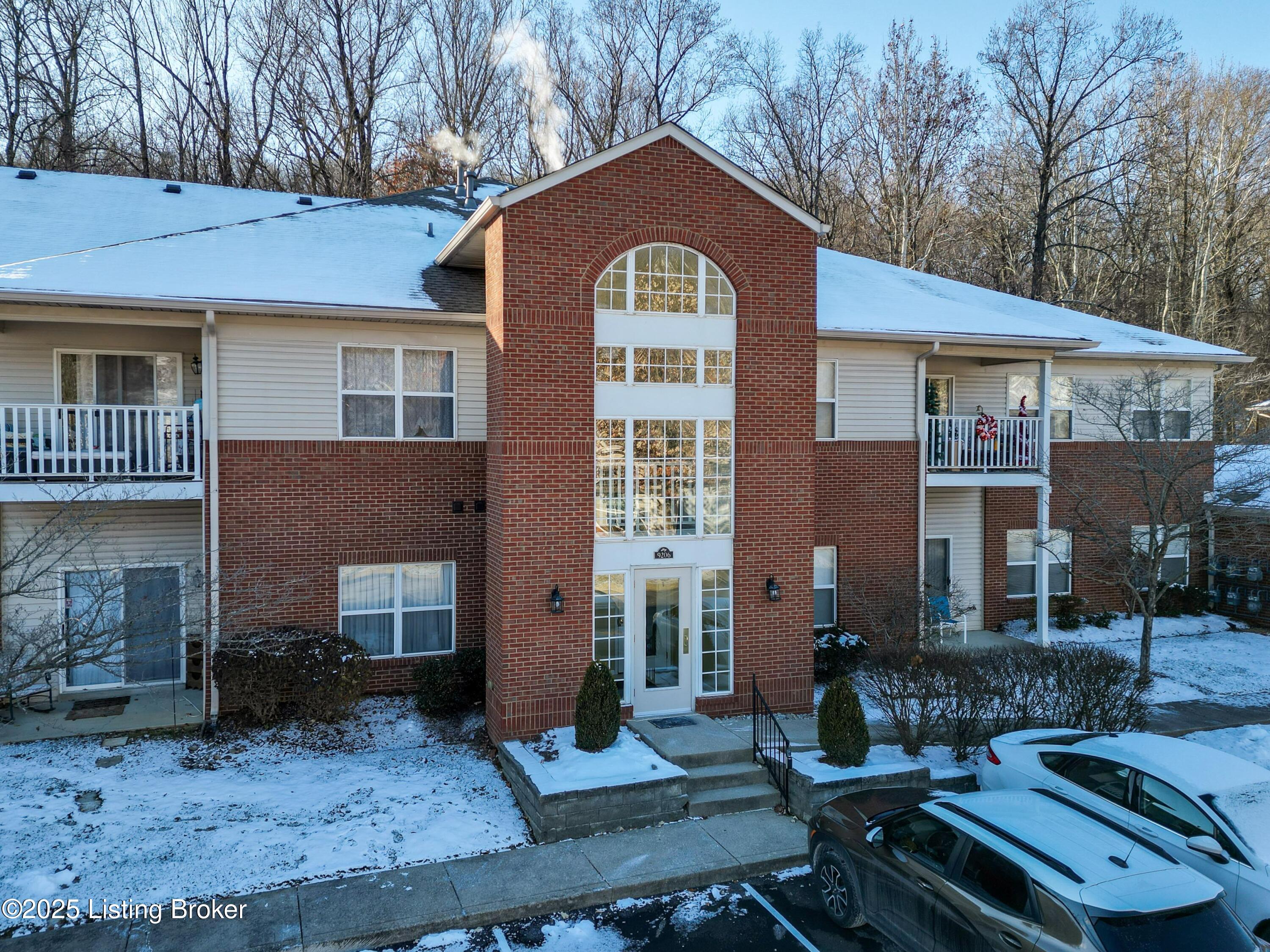 9206 Hawthorne Pointe Dr UNIT 202