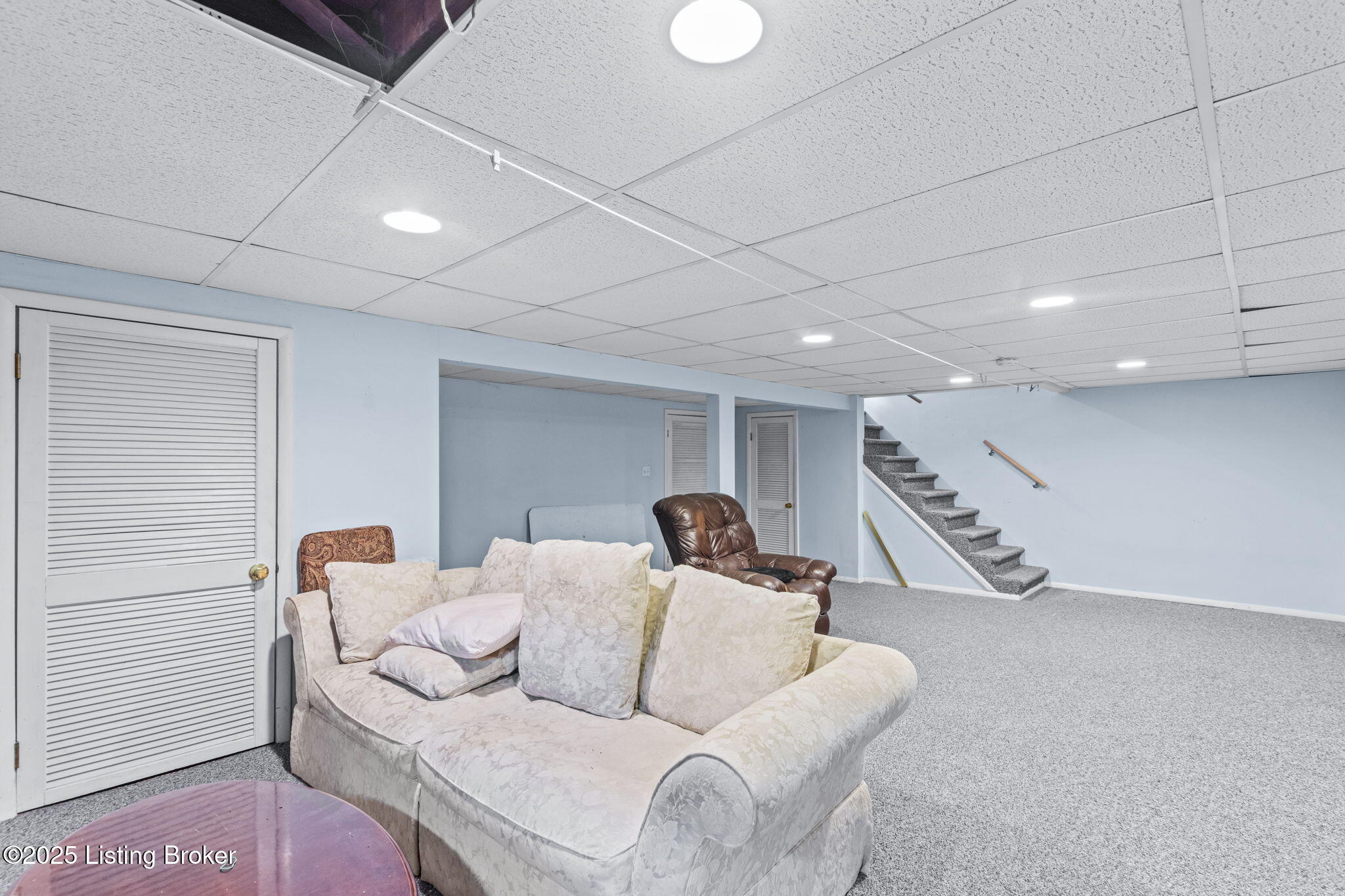 6017 Bay Pine Dr