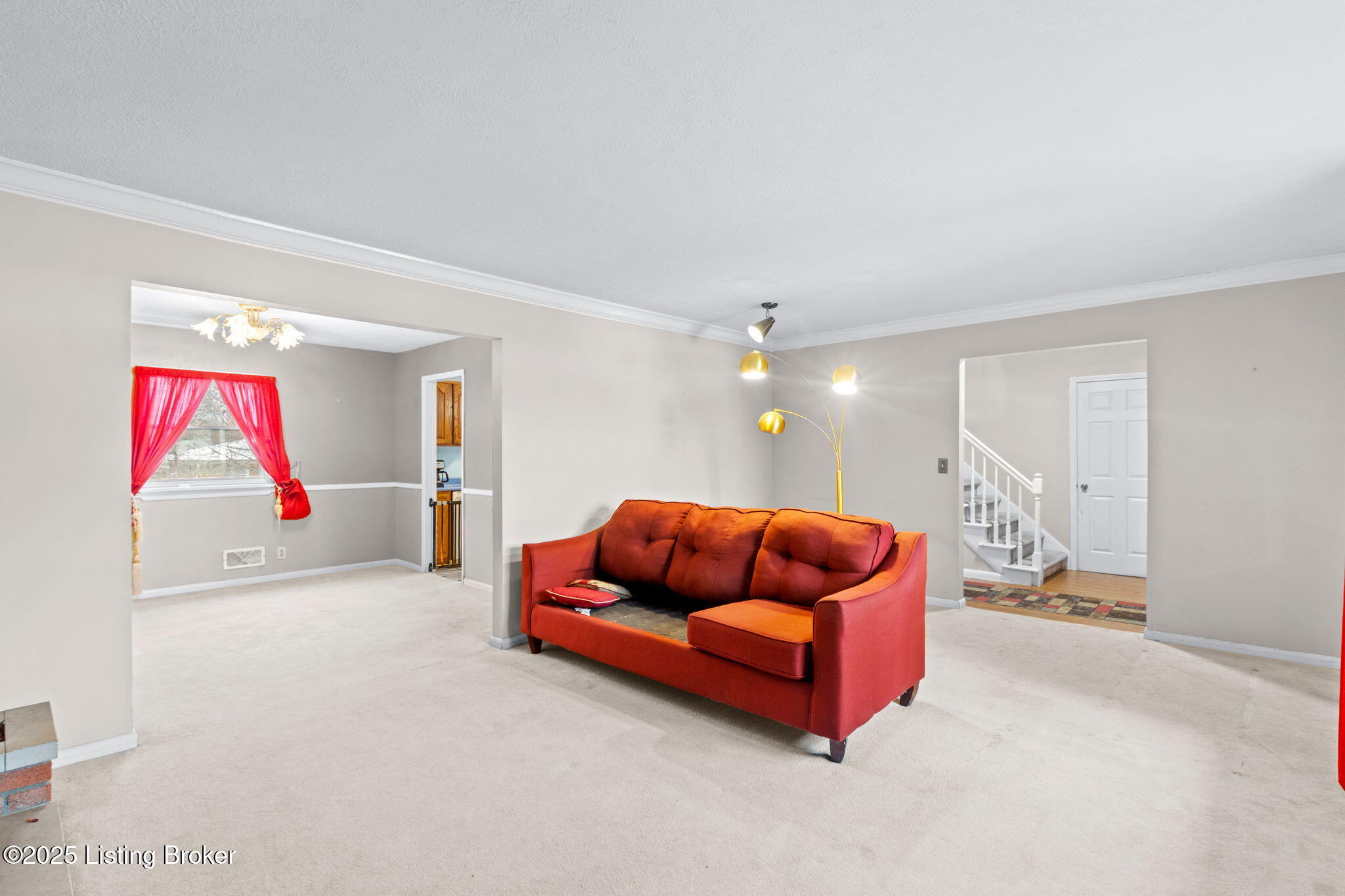 6017 Bay Pine Dr
