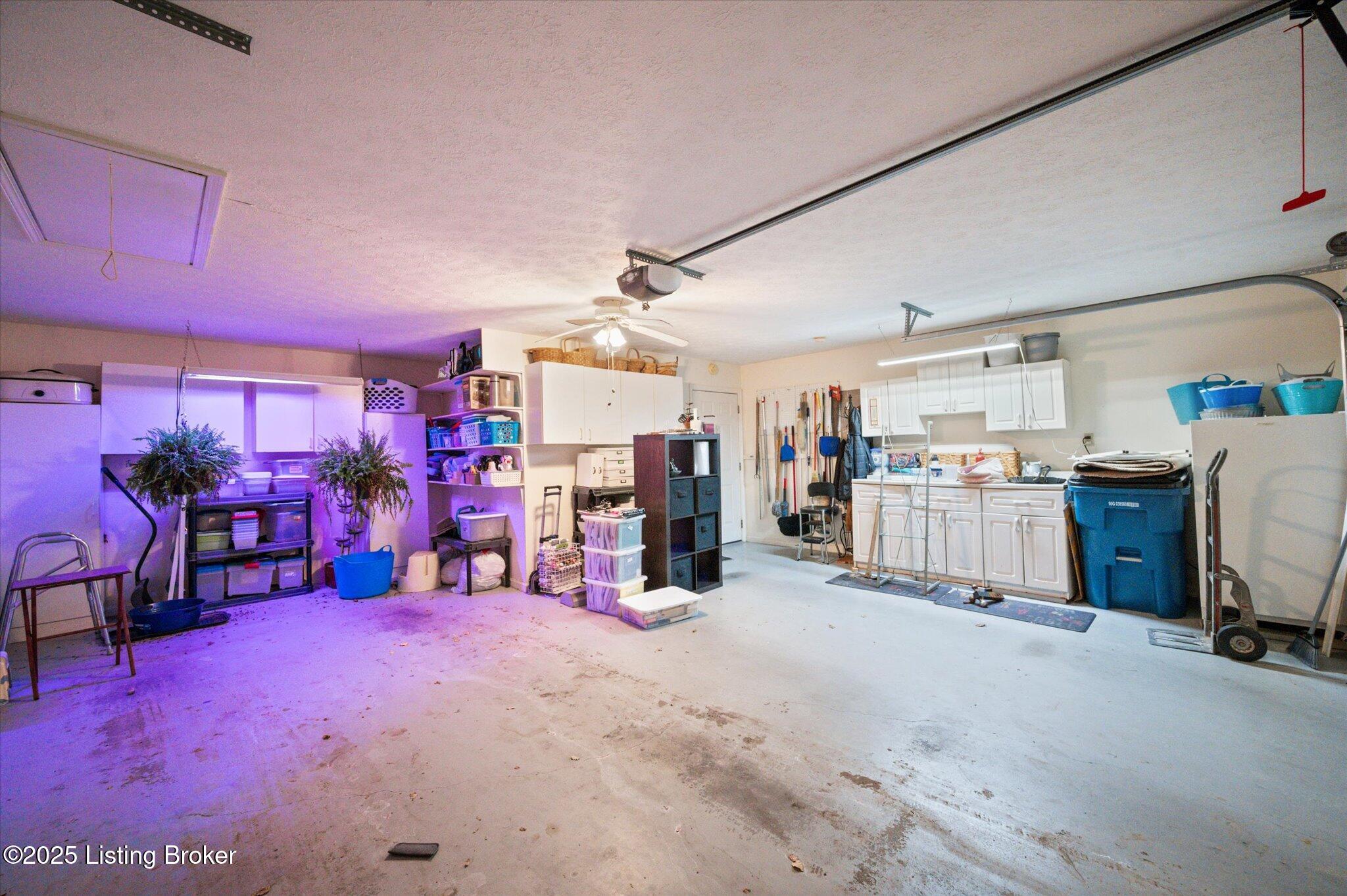 117 Hazelnut Ct
