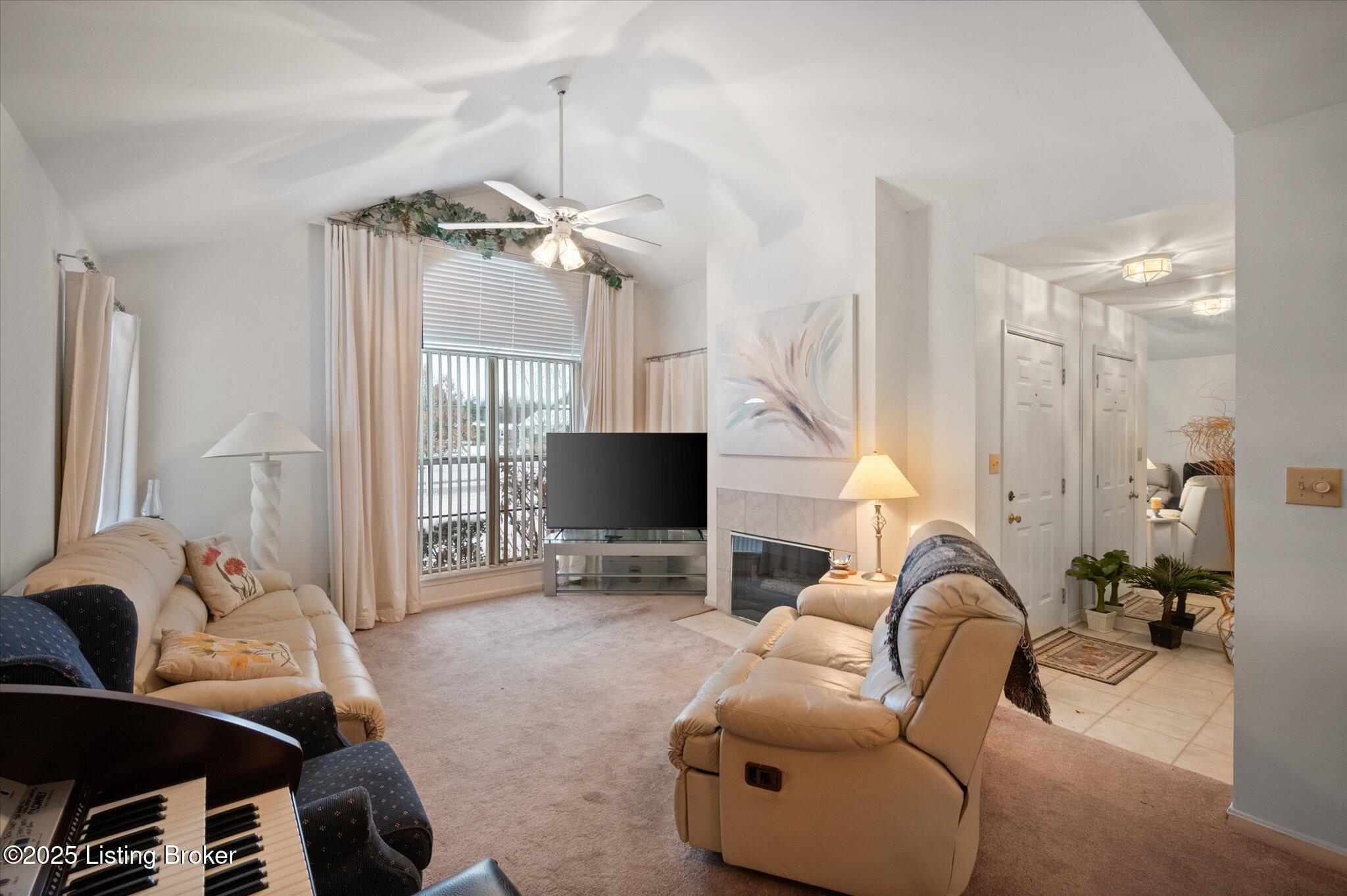 117 Hazelnut Ct