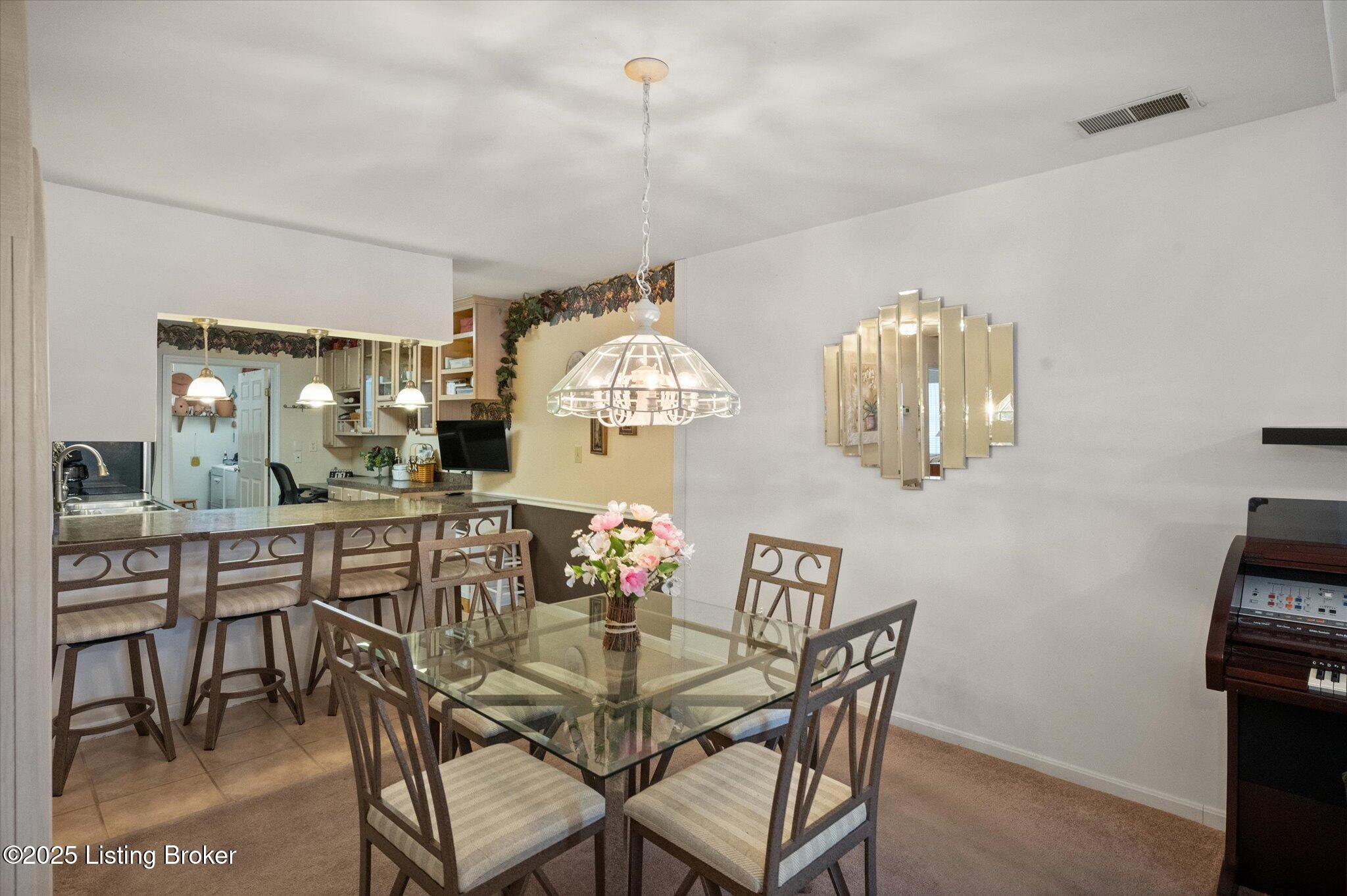 117 Hazelnut Ct