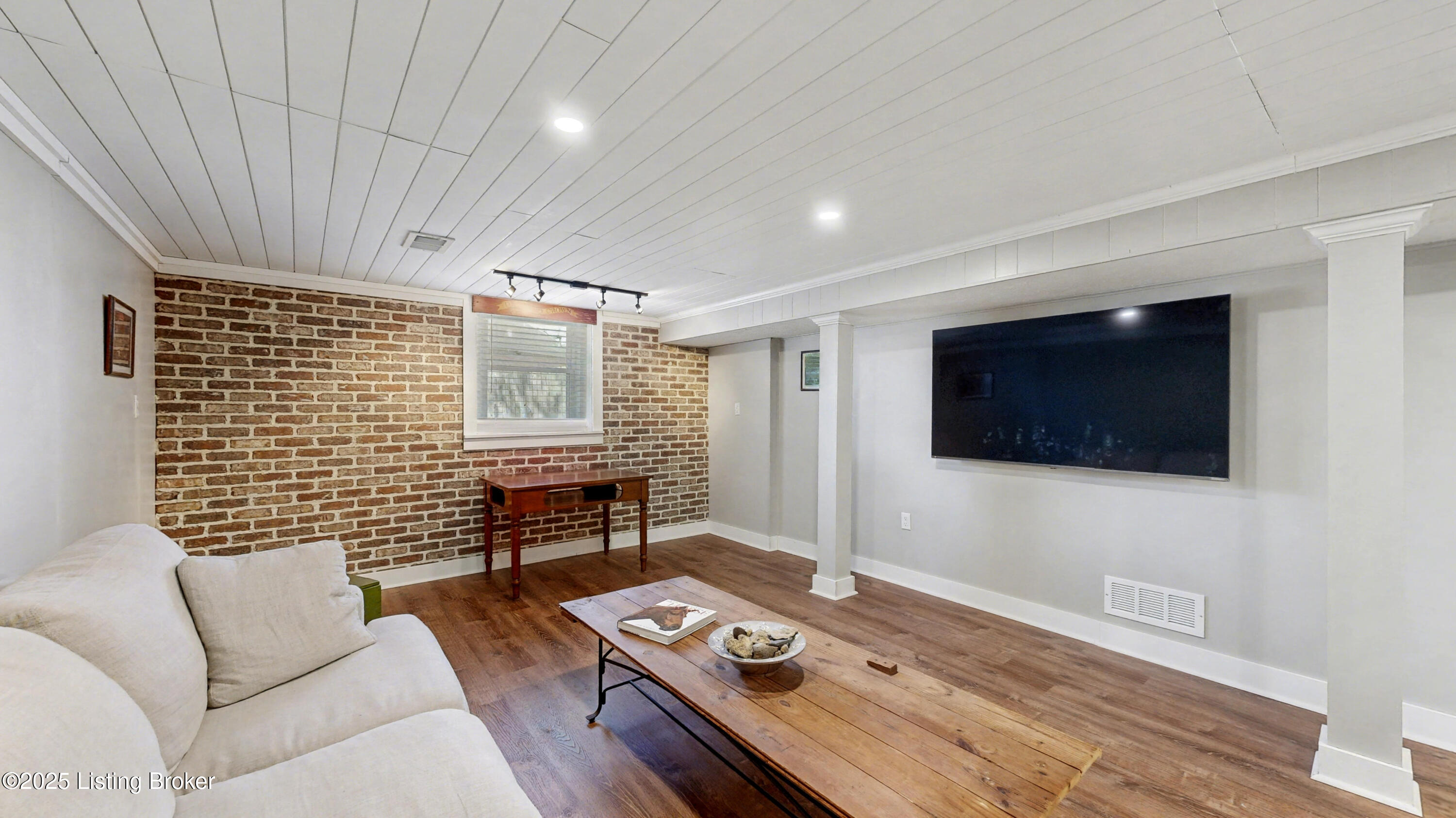 308 Beckley Woods Dr