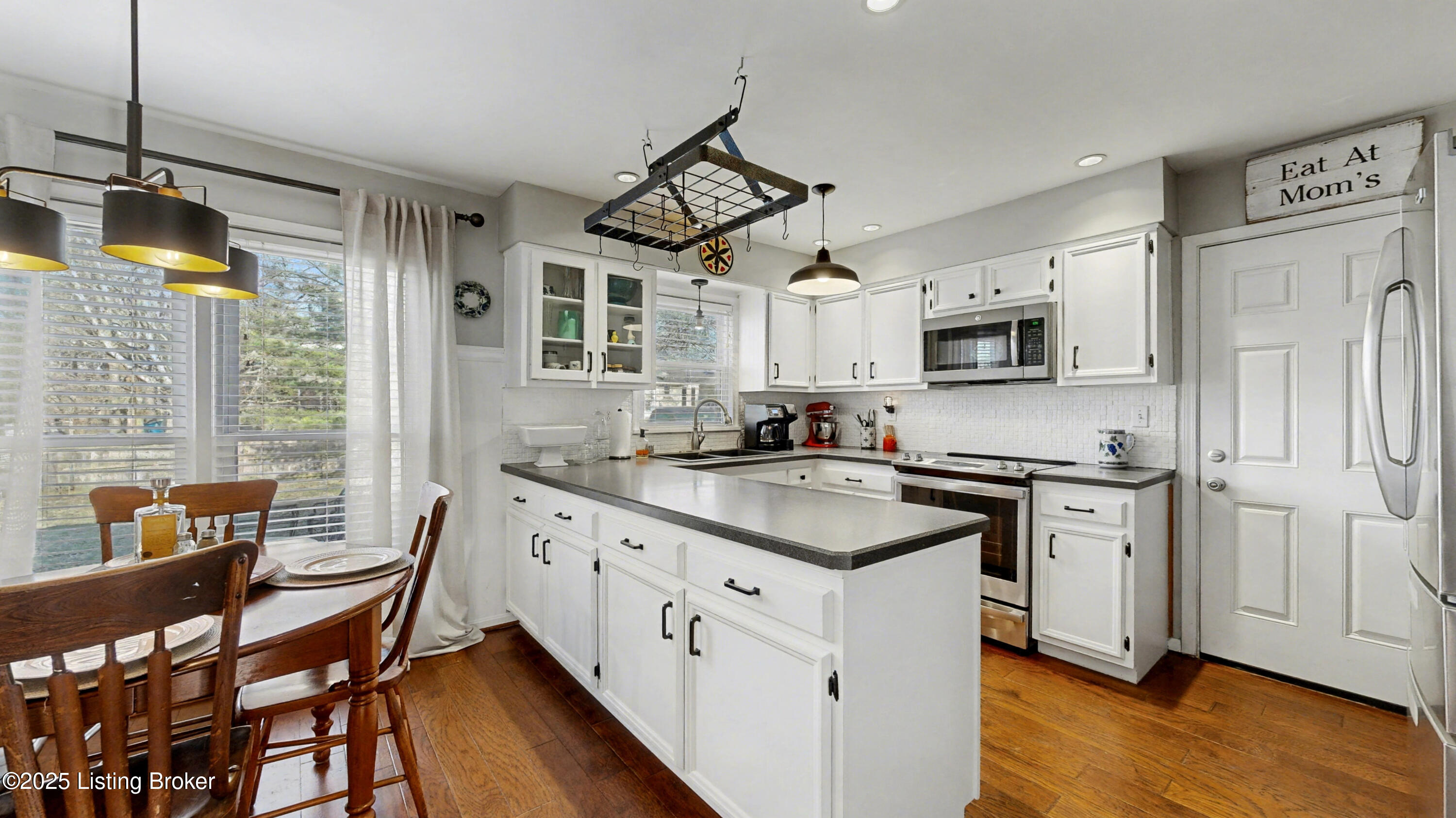 308 Beckley Woods Dr