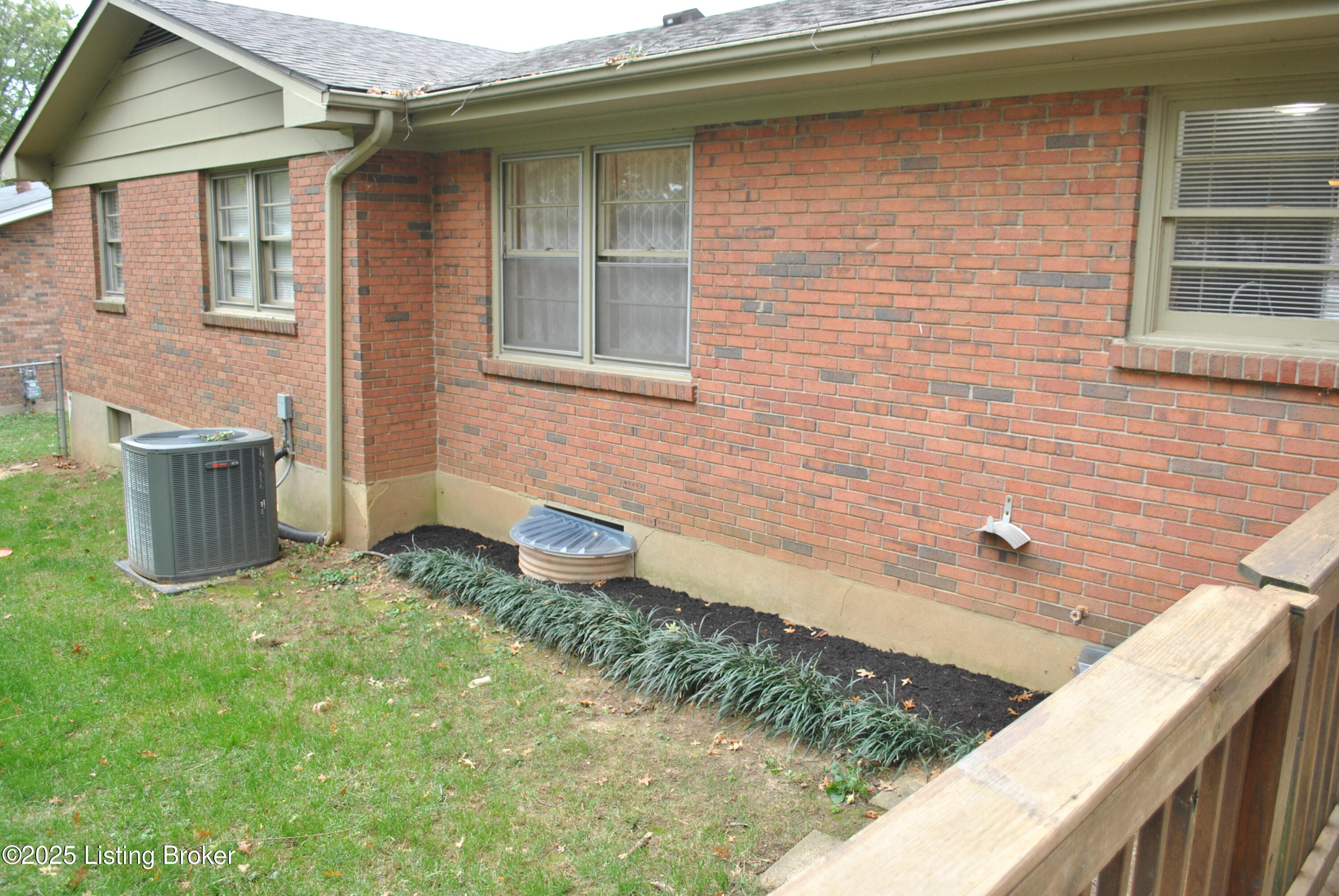 12011 Brookmoor Dr