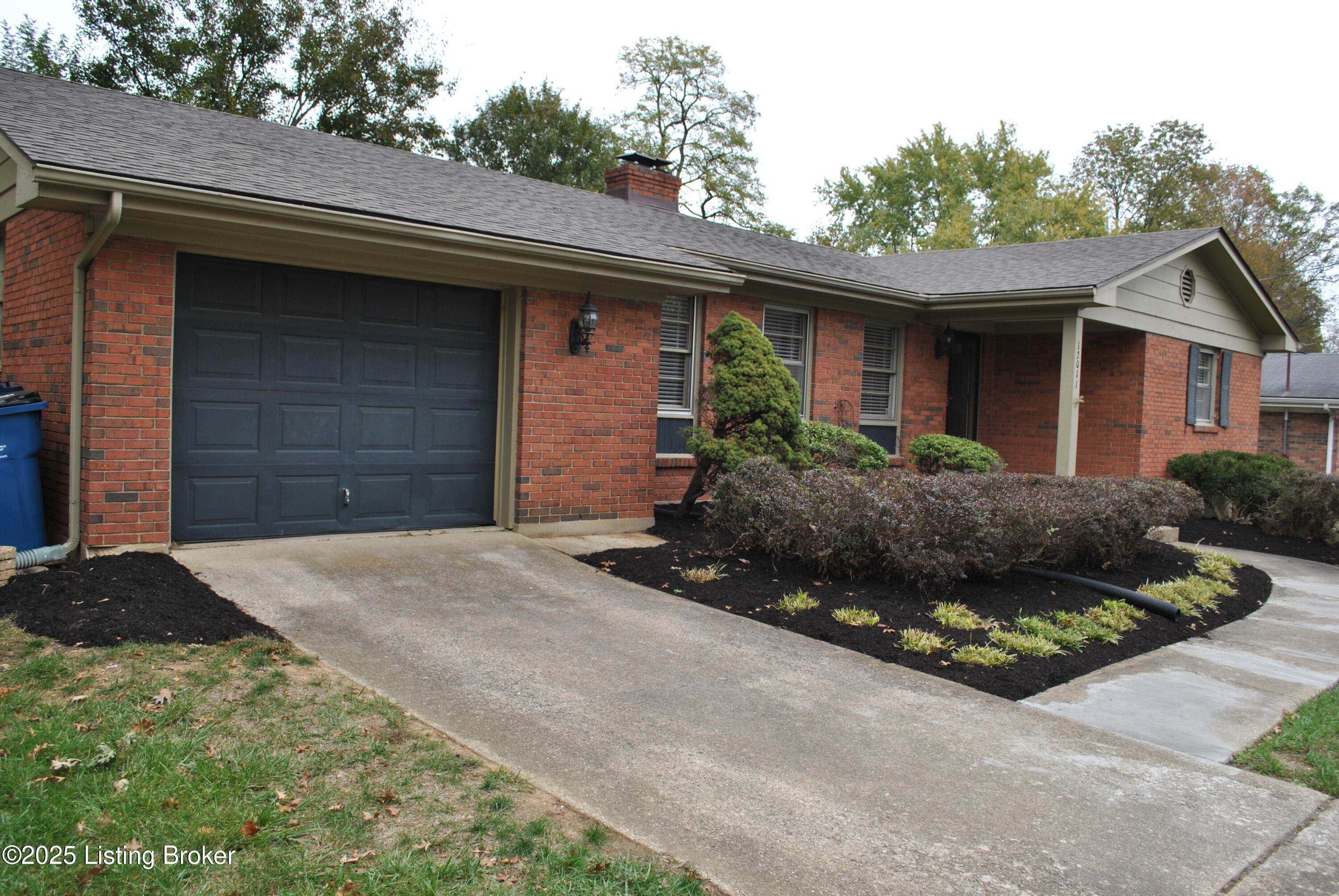 12011 Brookmoor Dr