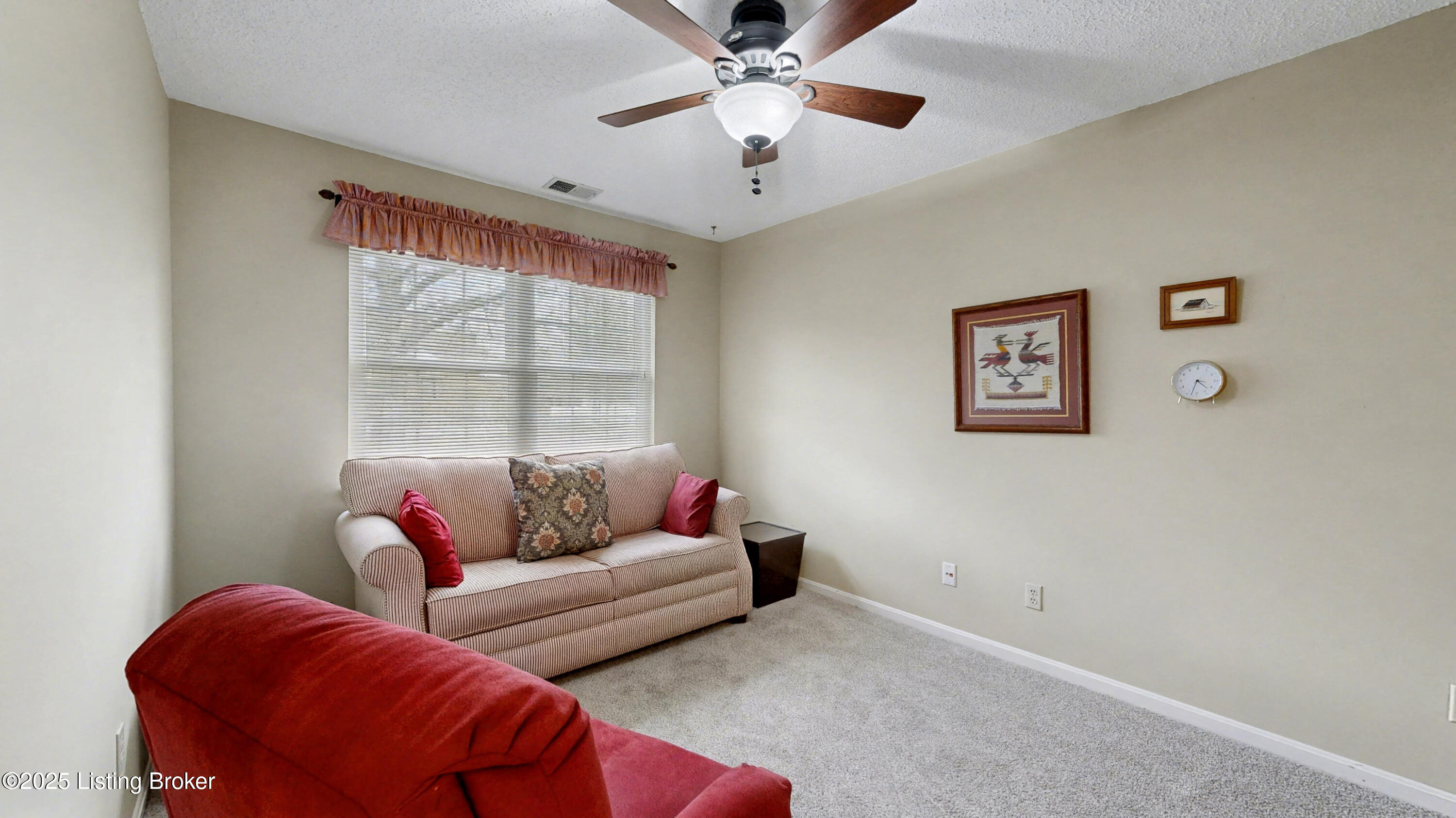 9307 Springmont Pl