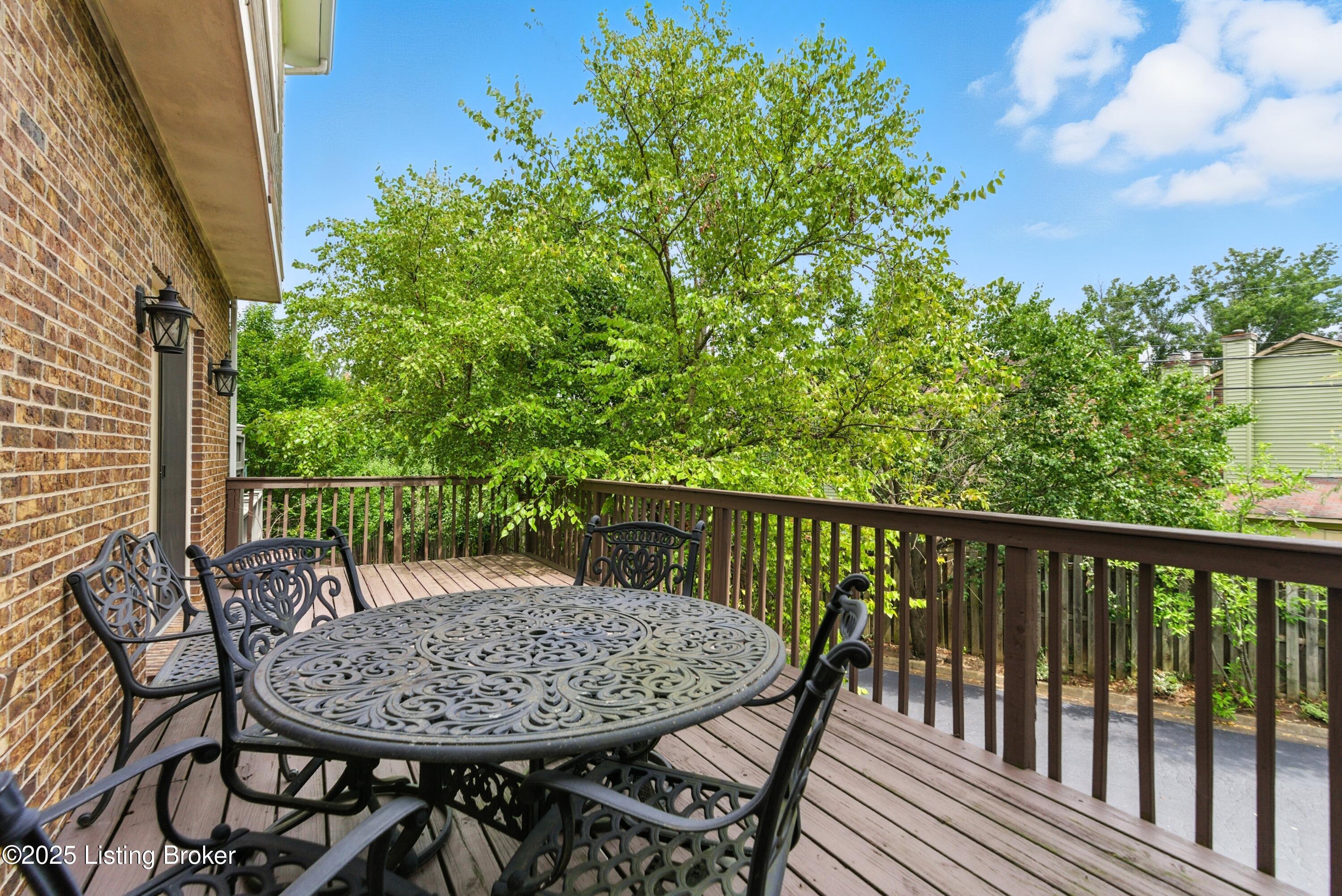 295 Patchen Dr