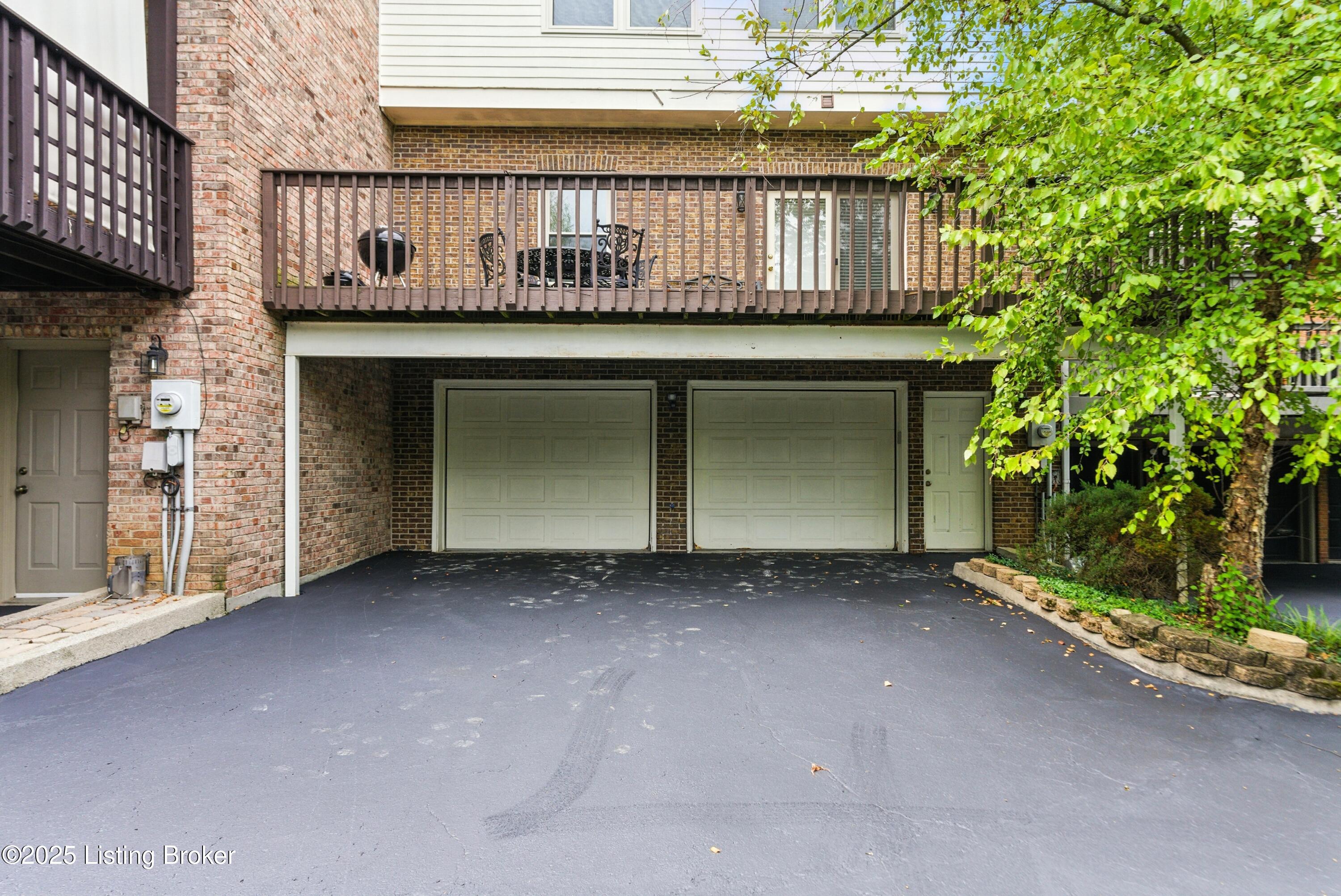 295 Patchen Dr