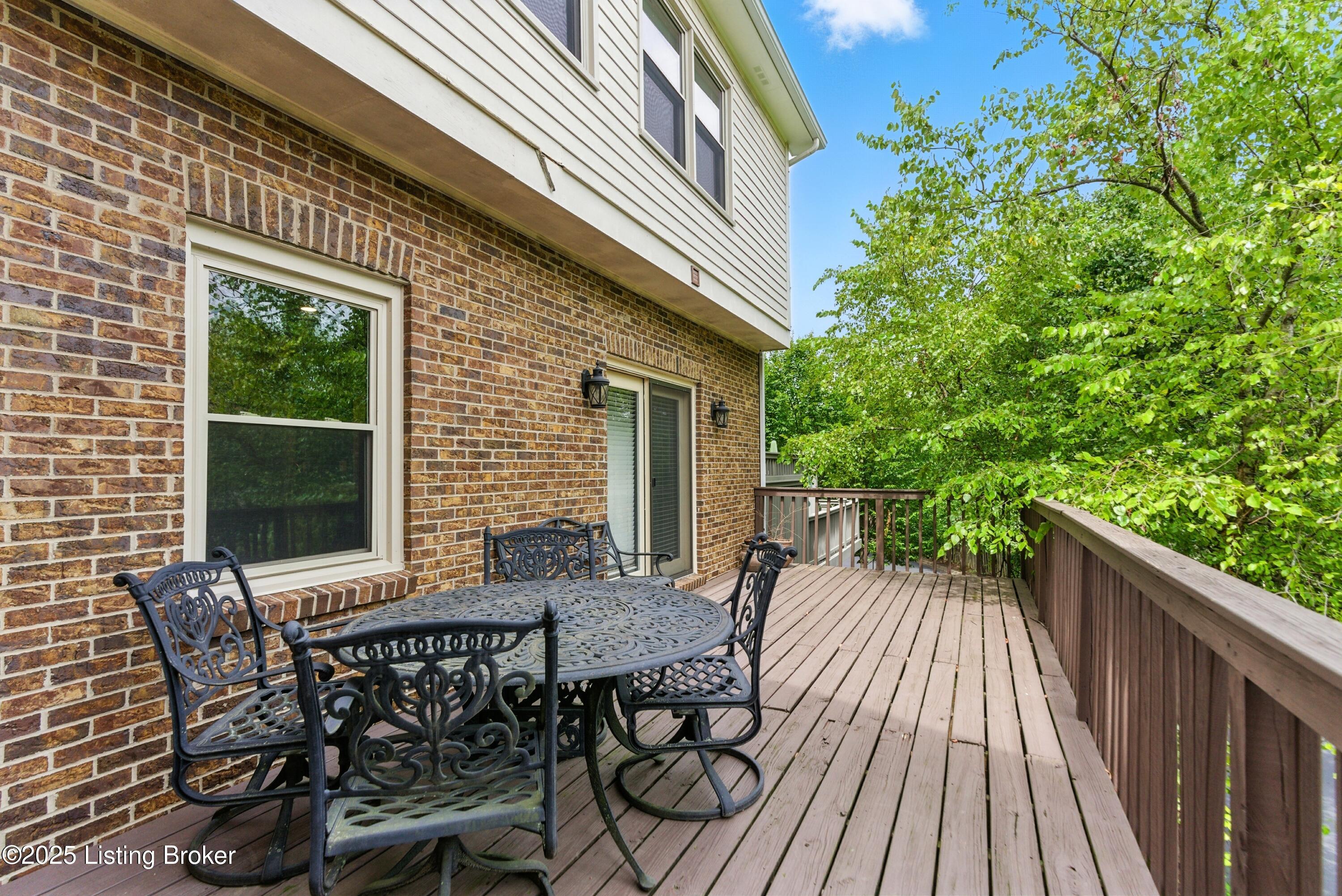 295 Patchen Dr