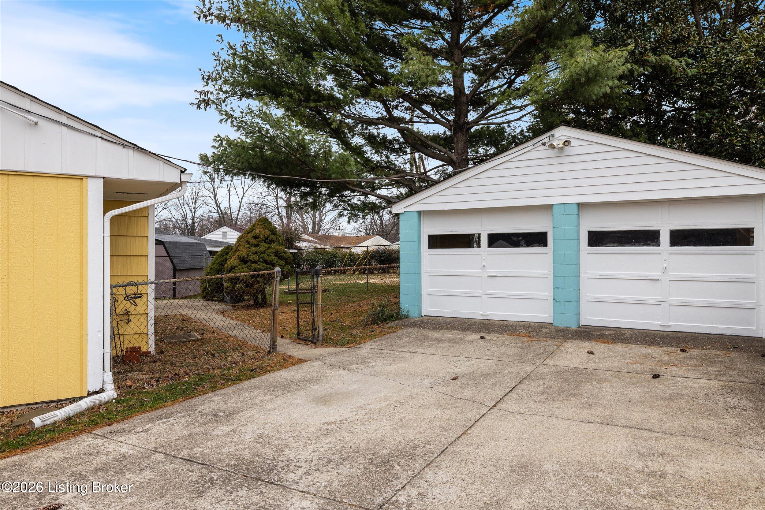 218 Granvil Dr