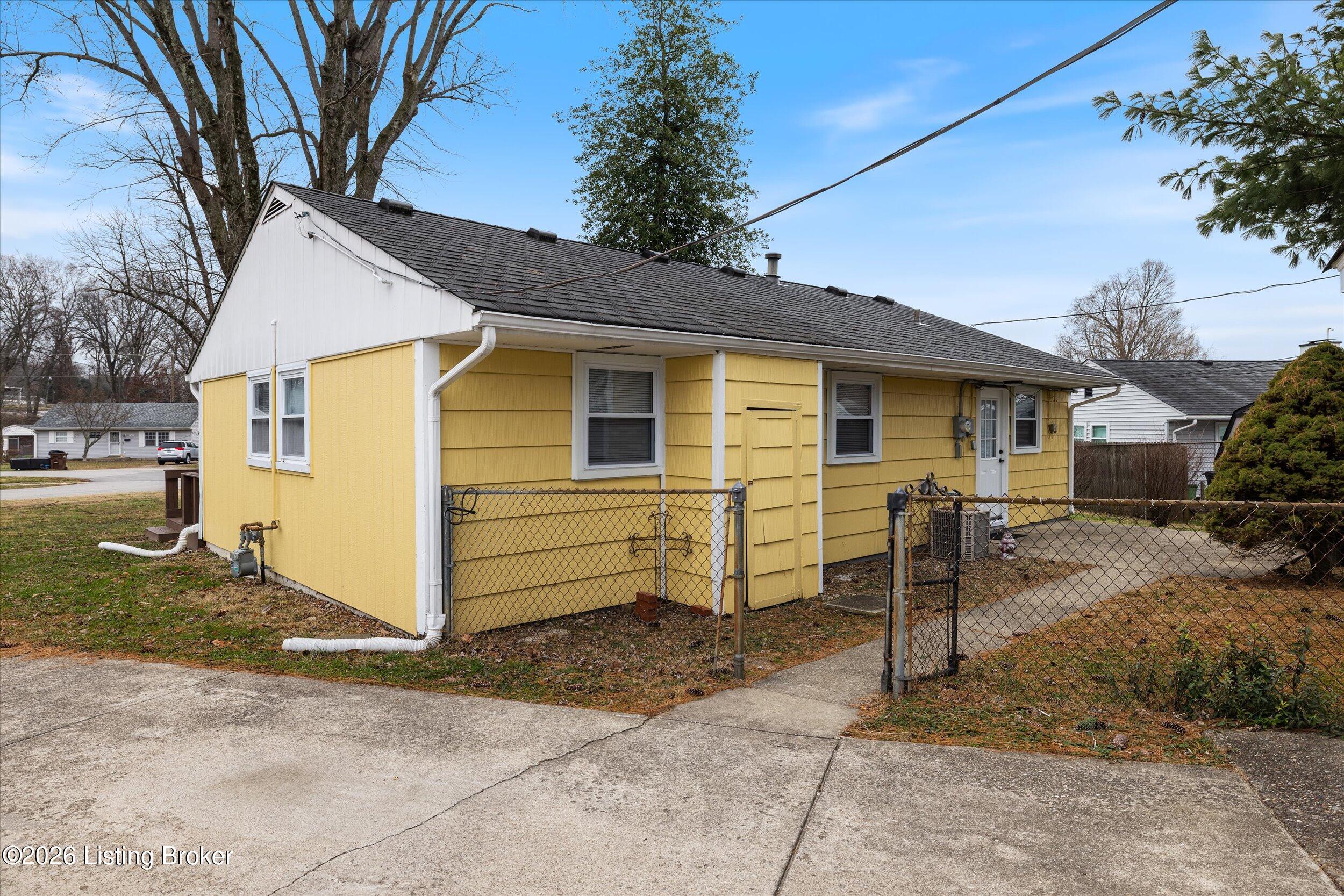 218 Granvil Dr