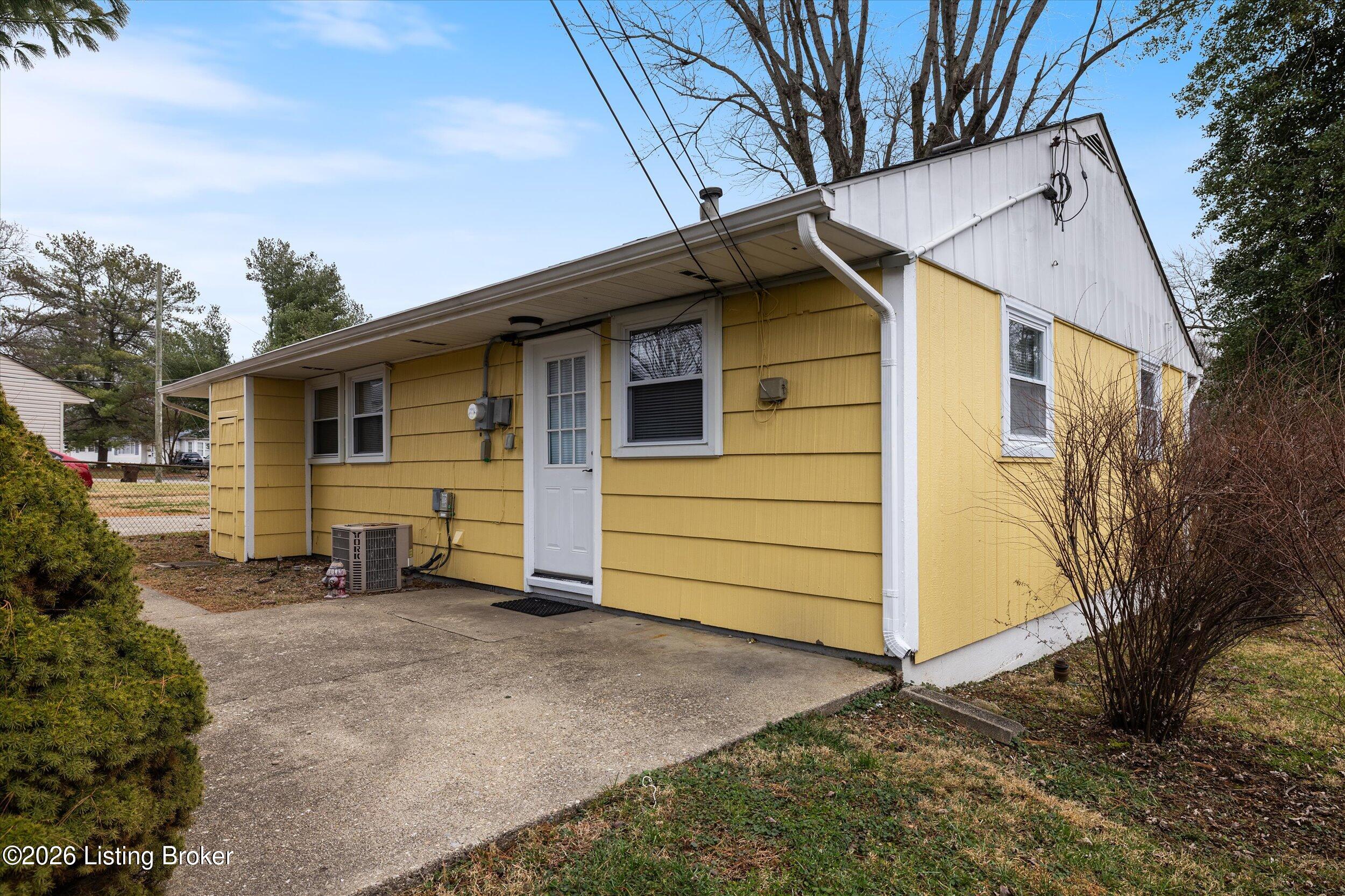 218 Granvil Dr