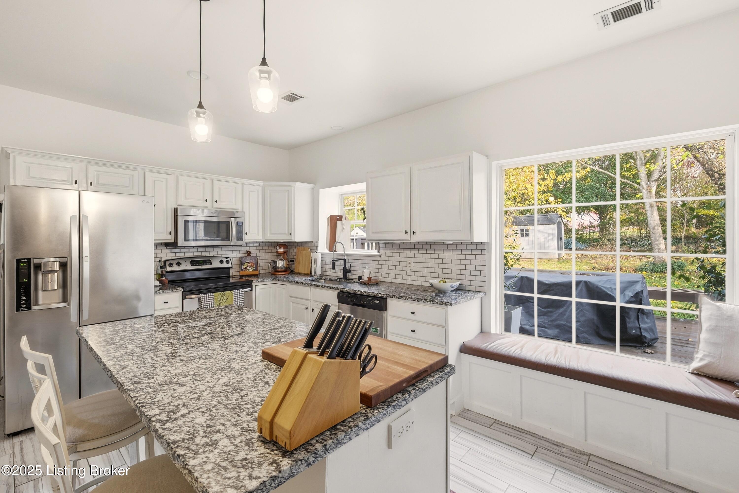 5253 Craigs Creek Dr