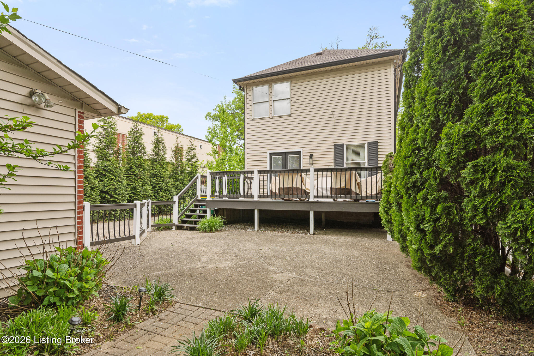 105 Marshall Dr