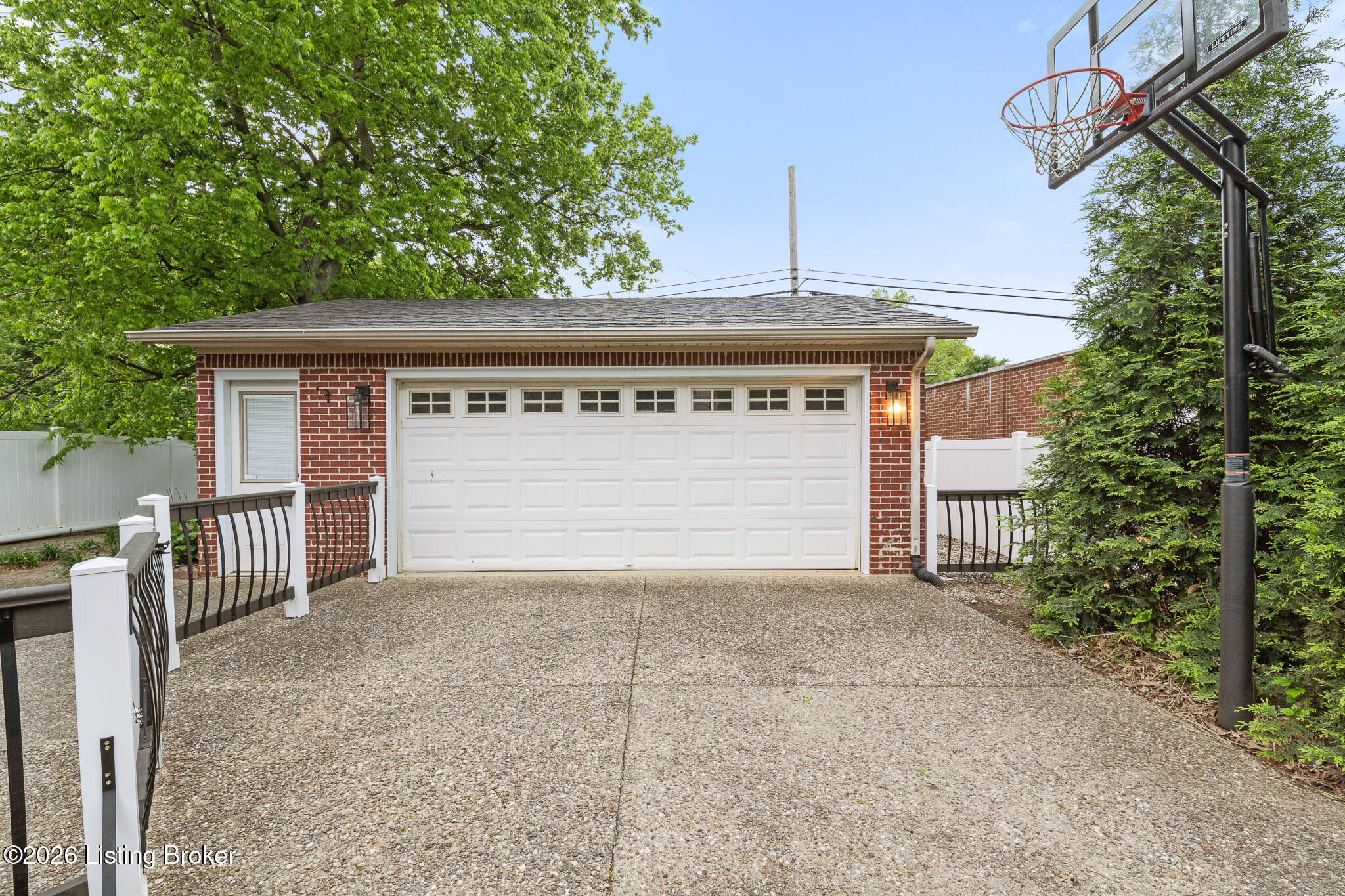 105 Marshall Dr