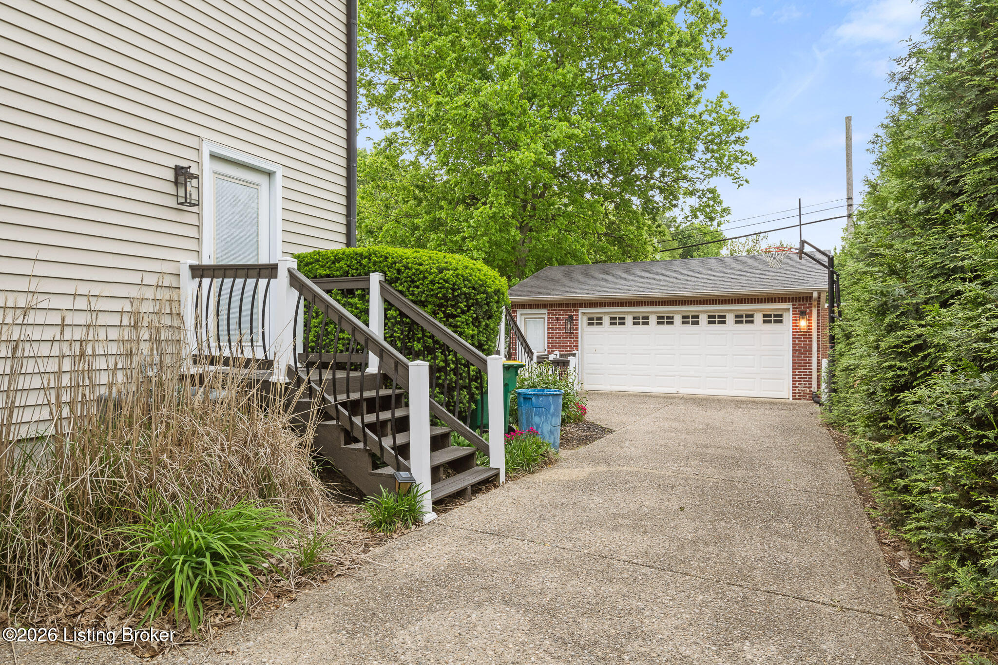 105 Marshall Dr