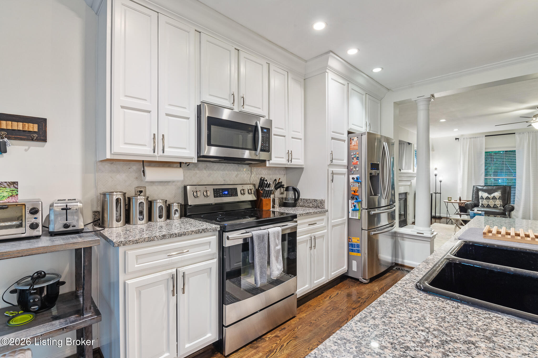 105 Marshall Dr
