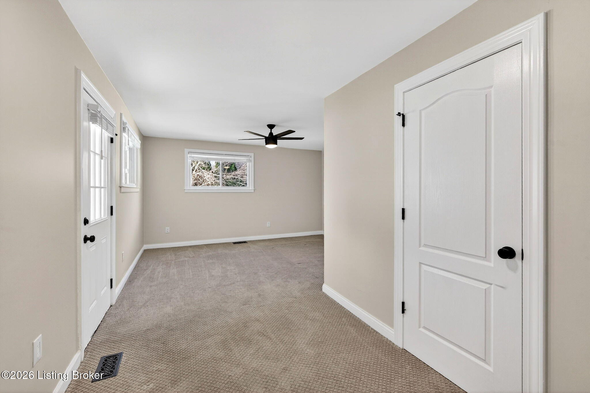 2403 Brighton Dr