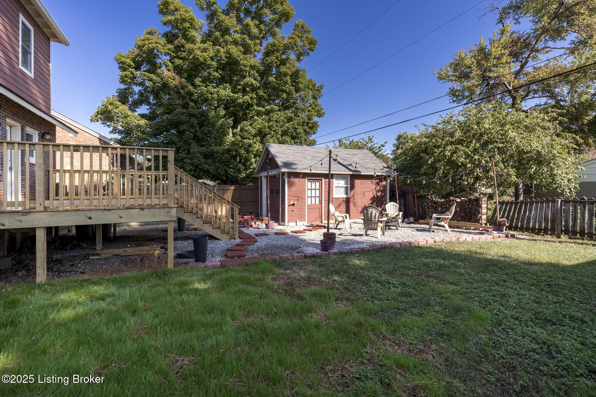 419 FAIRLAWN Rd
