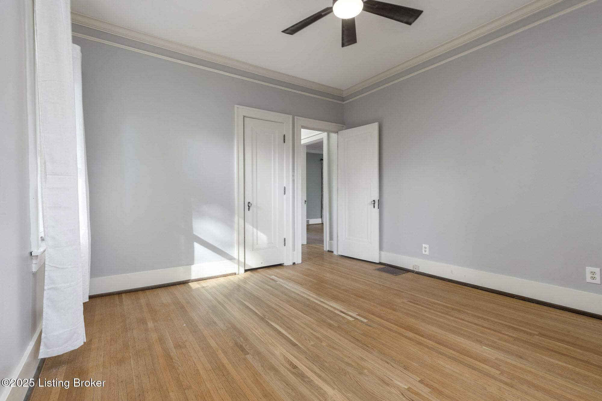 419 FAIRLAWN Rd