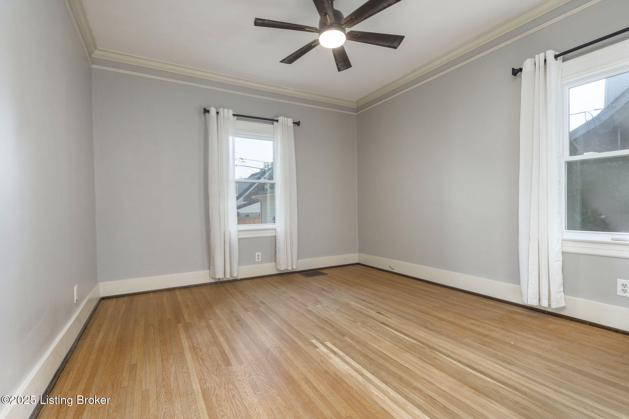 419 FAIRLAWN Rd