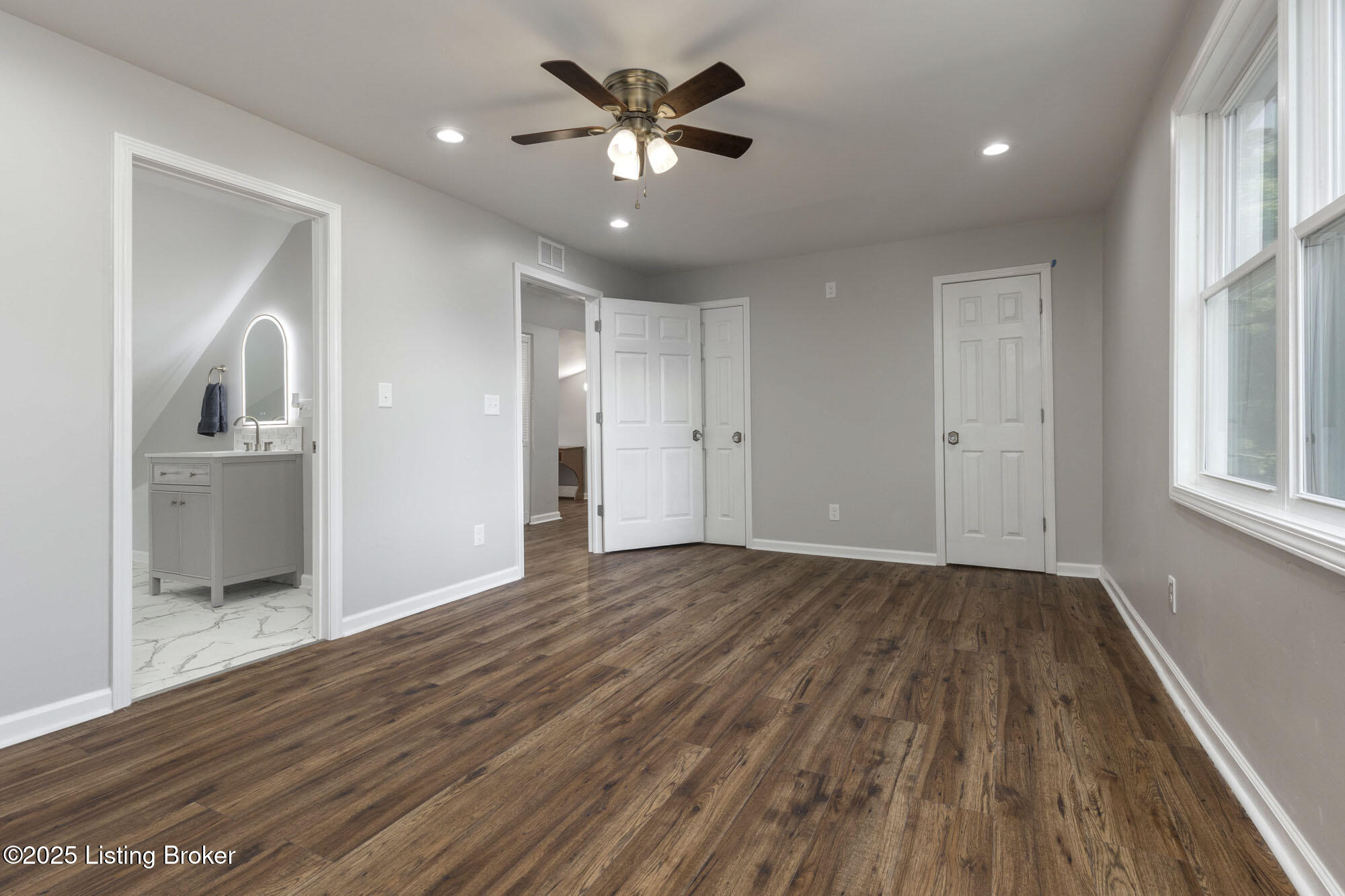 419 FAIRLAWN Rd