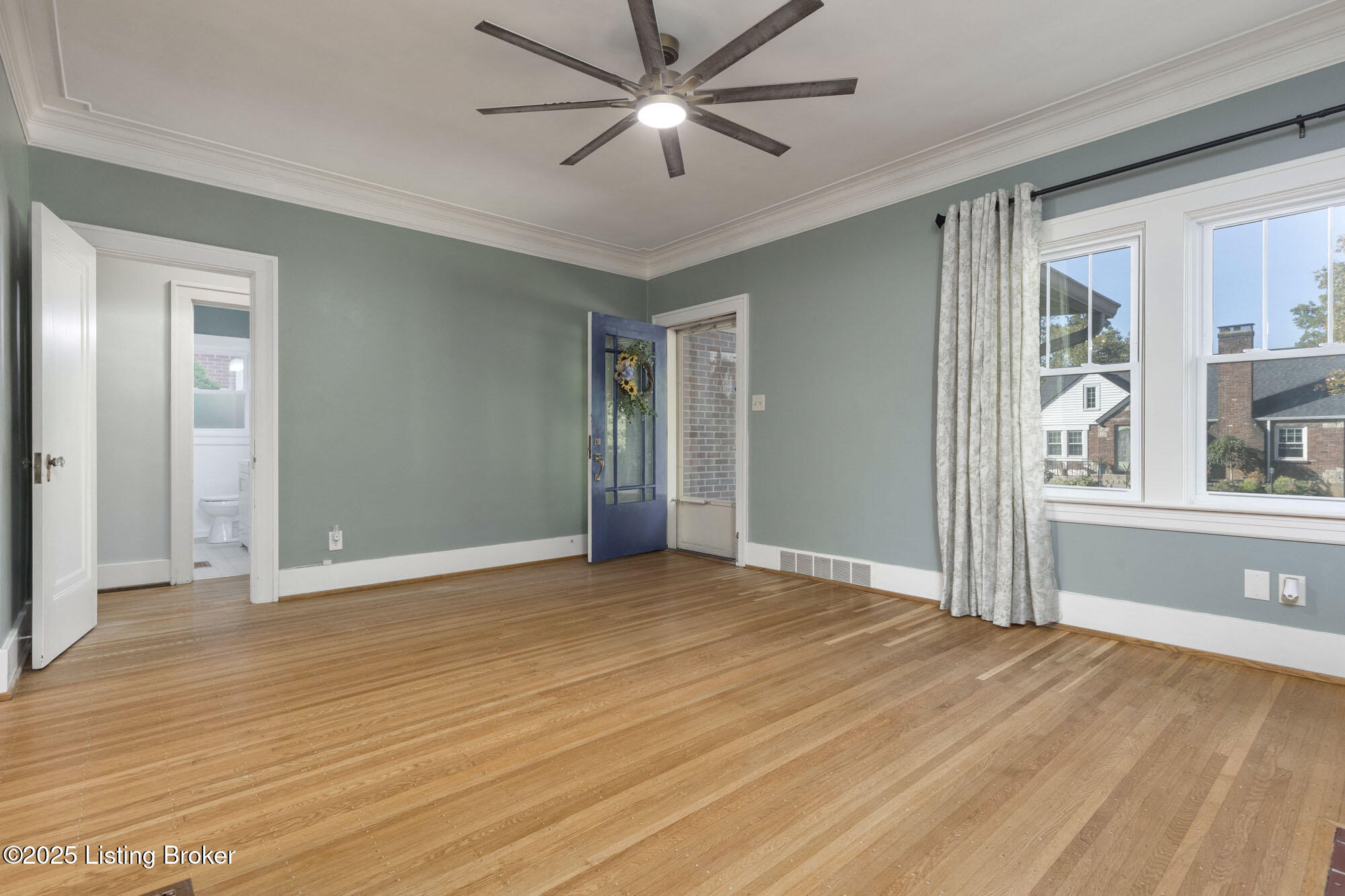 419 FAIRLAWN Rd